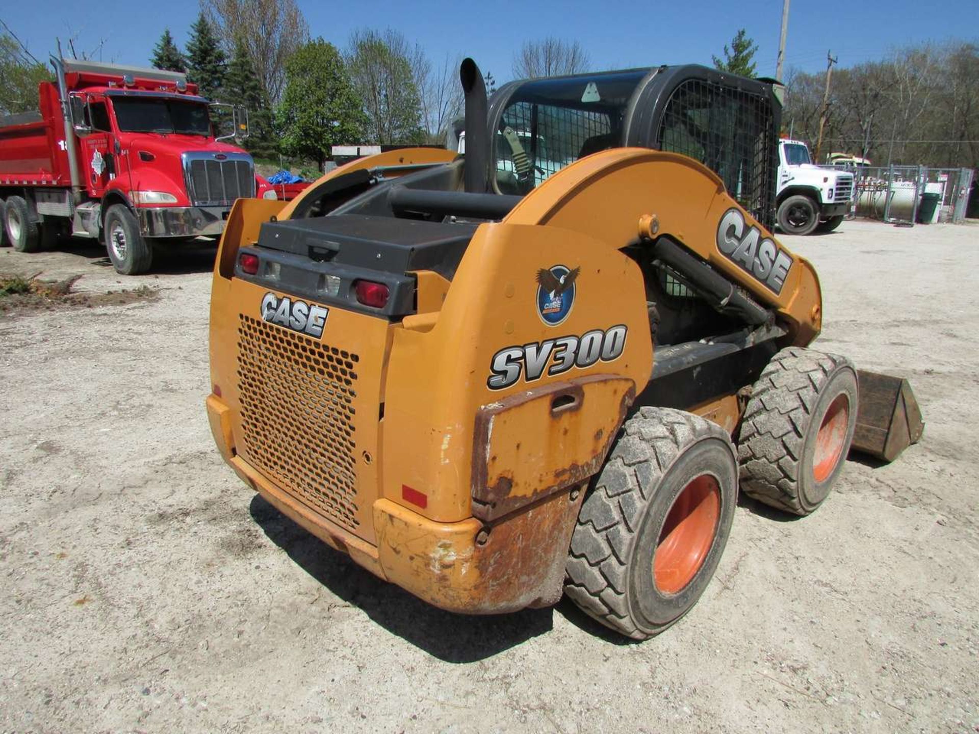 2013 Case SV300 Skid Steer Loader - Image 8 of 17