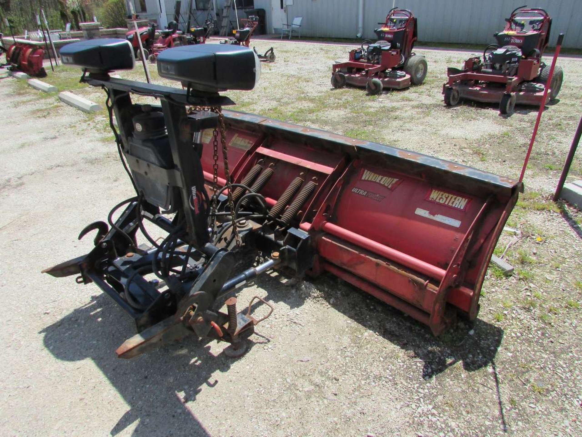 2008 Western Wide Out 8'-10' Extendable Snow Plow Attachment - Image 3 of 4