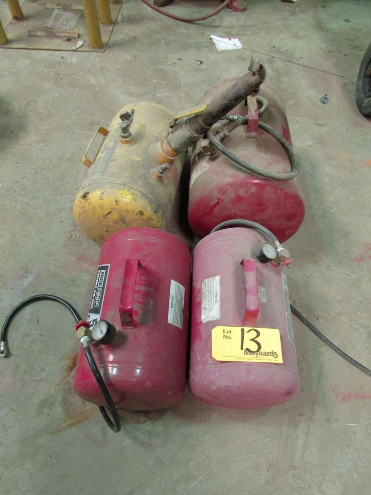 Portable Compressed Air Tanks