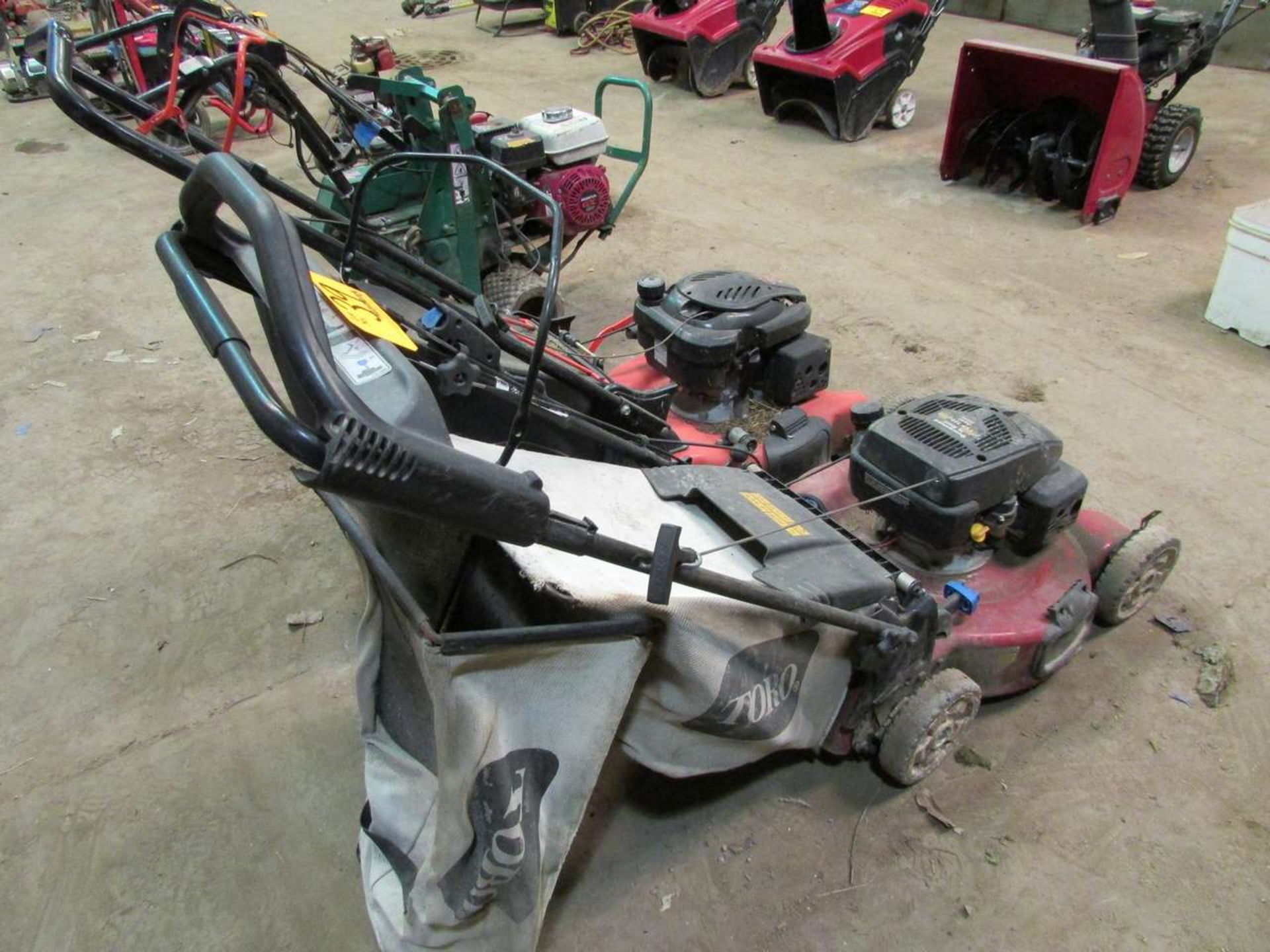 Self-Propelled Gas Mowers - Image 6 of 6