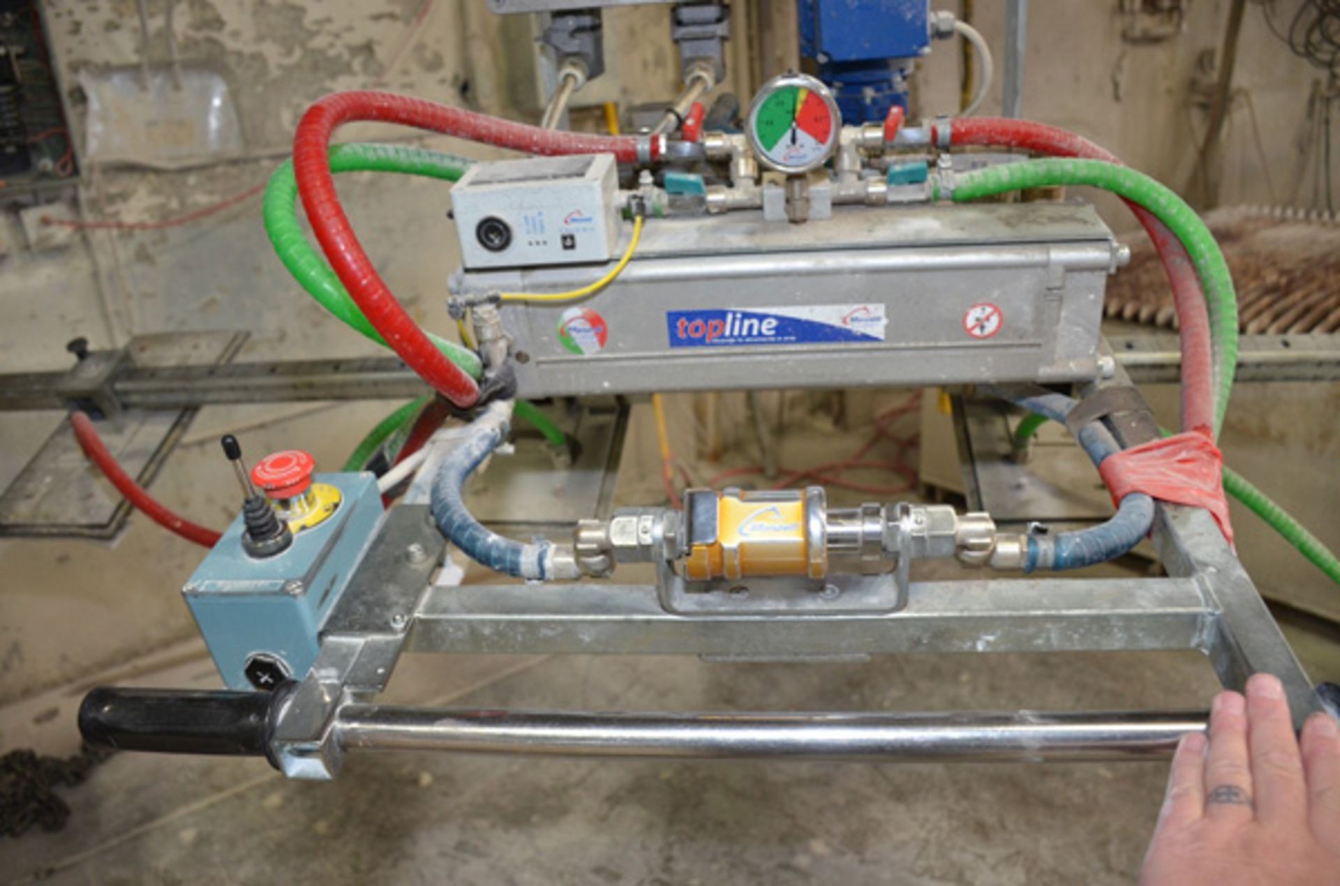 Manzelli, Mdl: Topline Pneumatic Panel Lifter, 220 Voltage, 3 Phase - Image 9 of 9