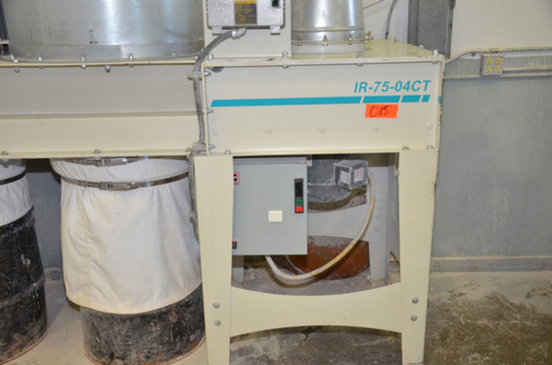 Wise, Mdl: IR-75-046T Dust Collector w/ pulse shaker - 7-1/2 HP, DV Voltage, 3 Phase - Image 9 of 11