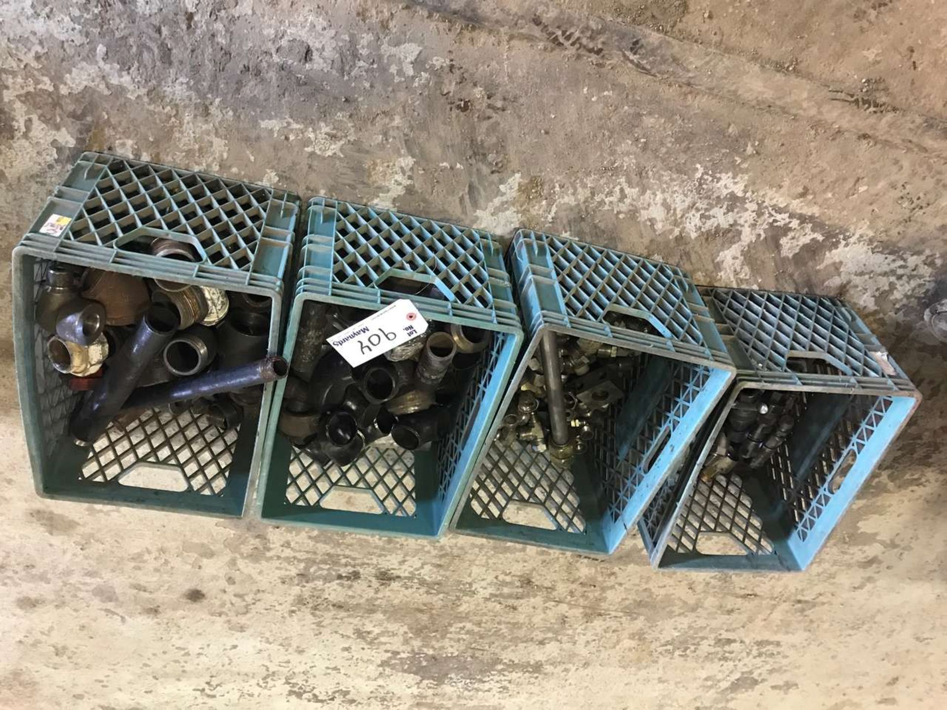4 crates of misc fittings