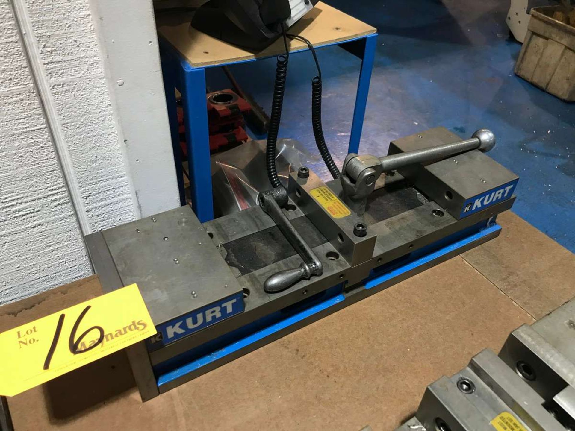 Kurt DL640 6'' Double Lock Machine Vise - Image 2 of 3