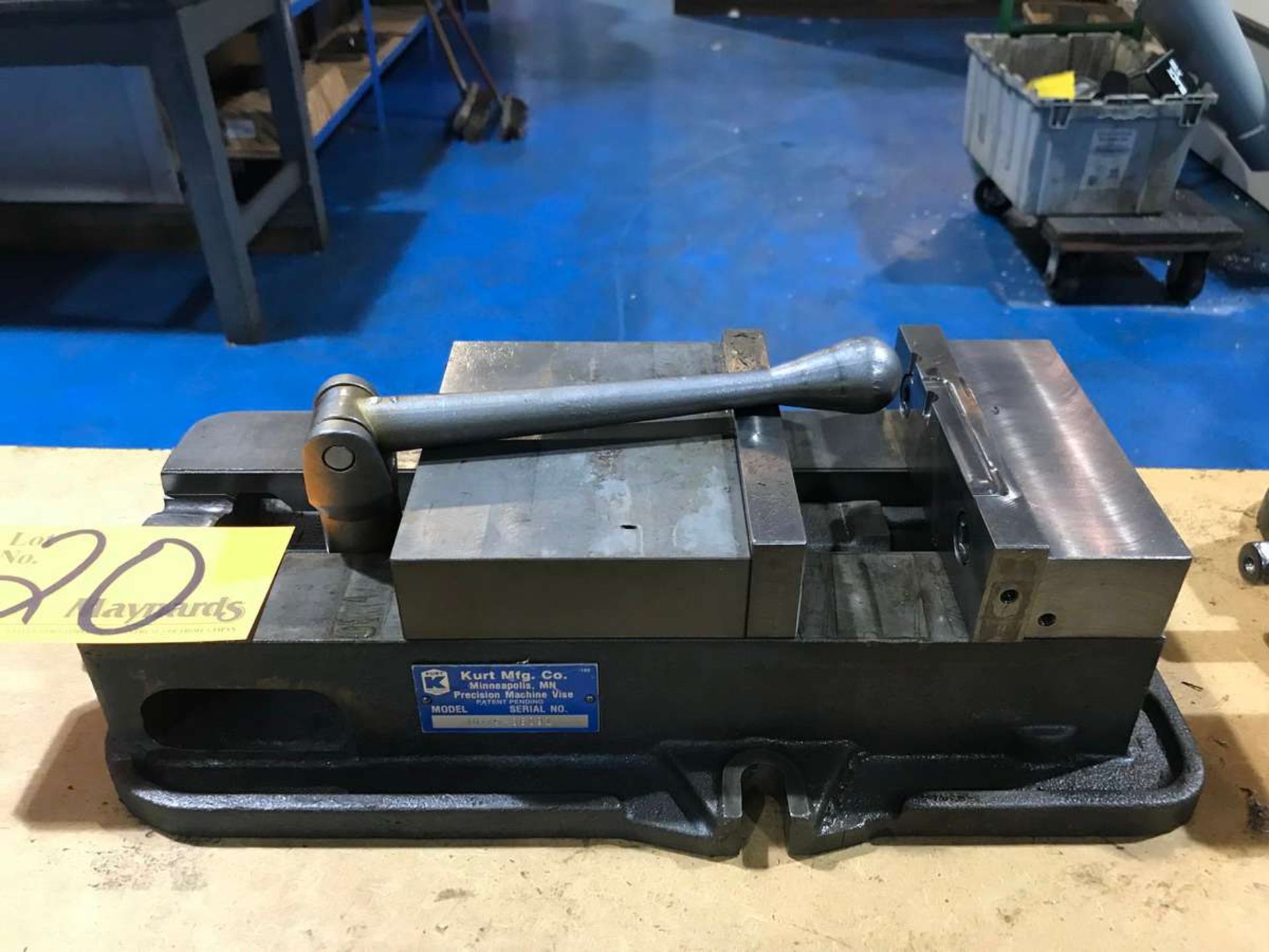 Kurt D675 6.1/2'' Precision Machine Vise