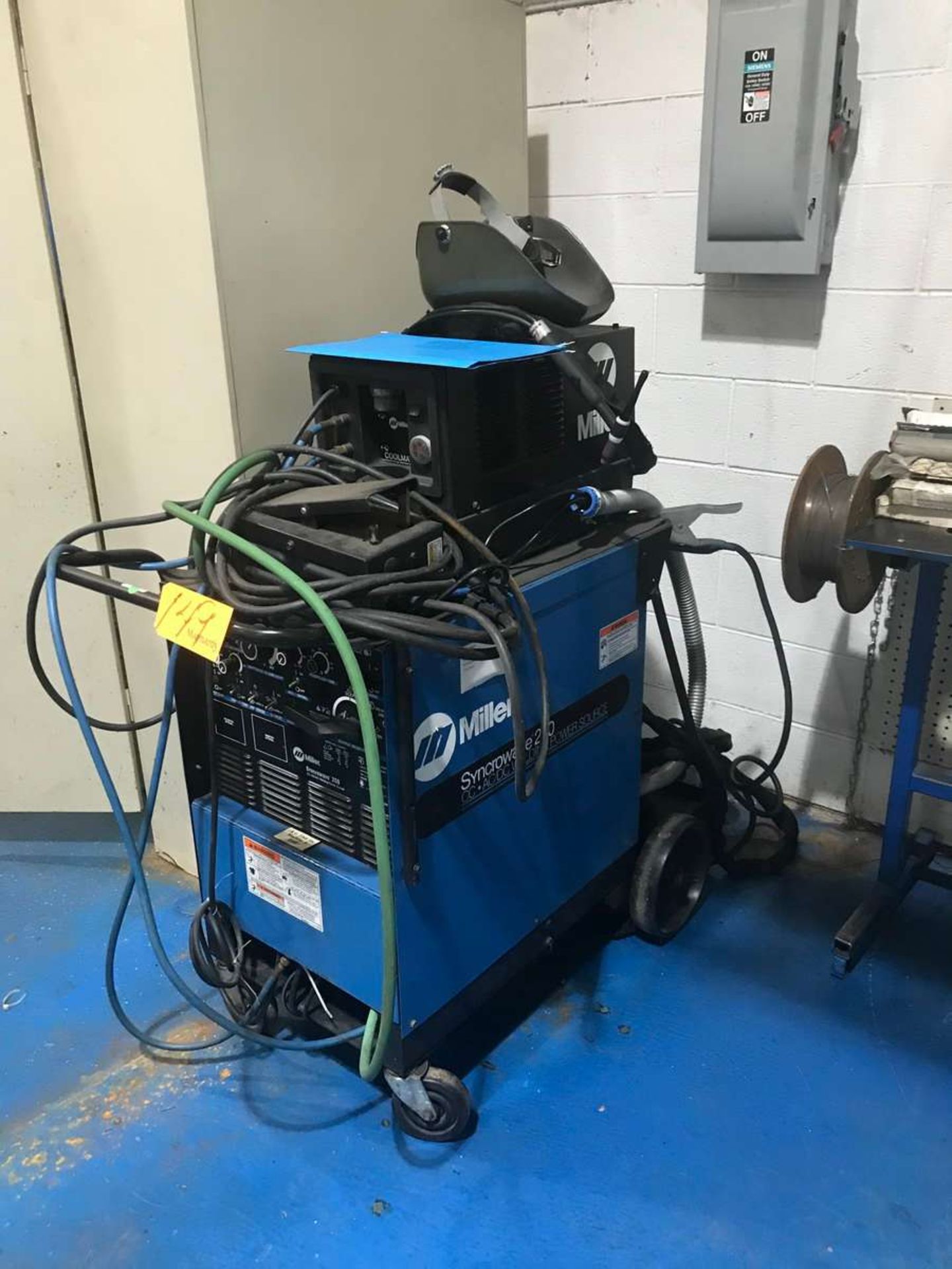 Miller Syncrowave 250 Welder - Image 2 of 3