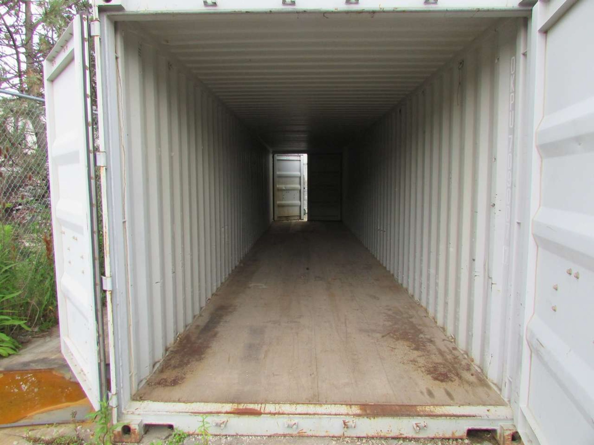 RYC 40' Shipping Container - Image 2 of 3