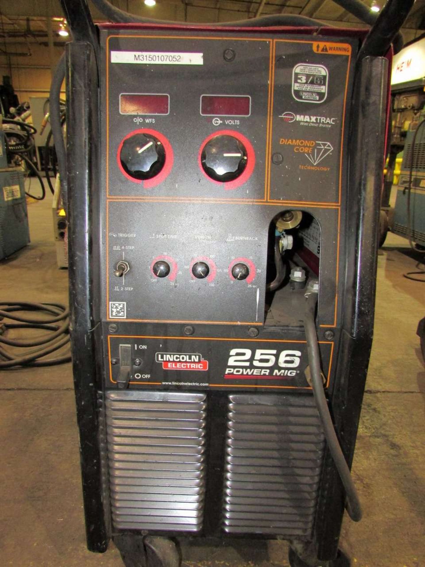 Lincoln Electric Power MIG 256 CV DC Welding Power Source - Image 2 of 5