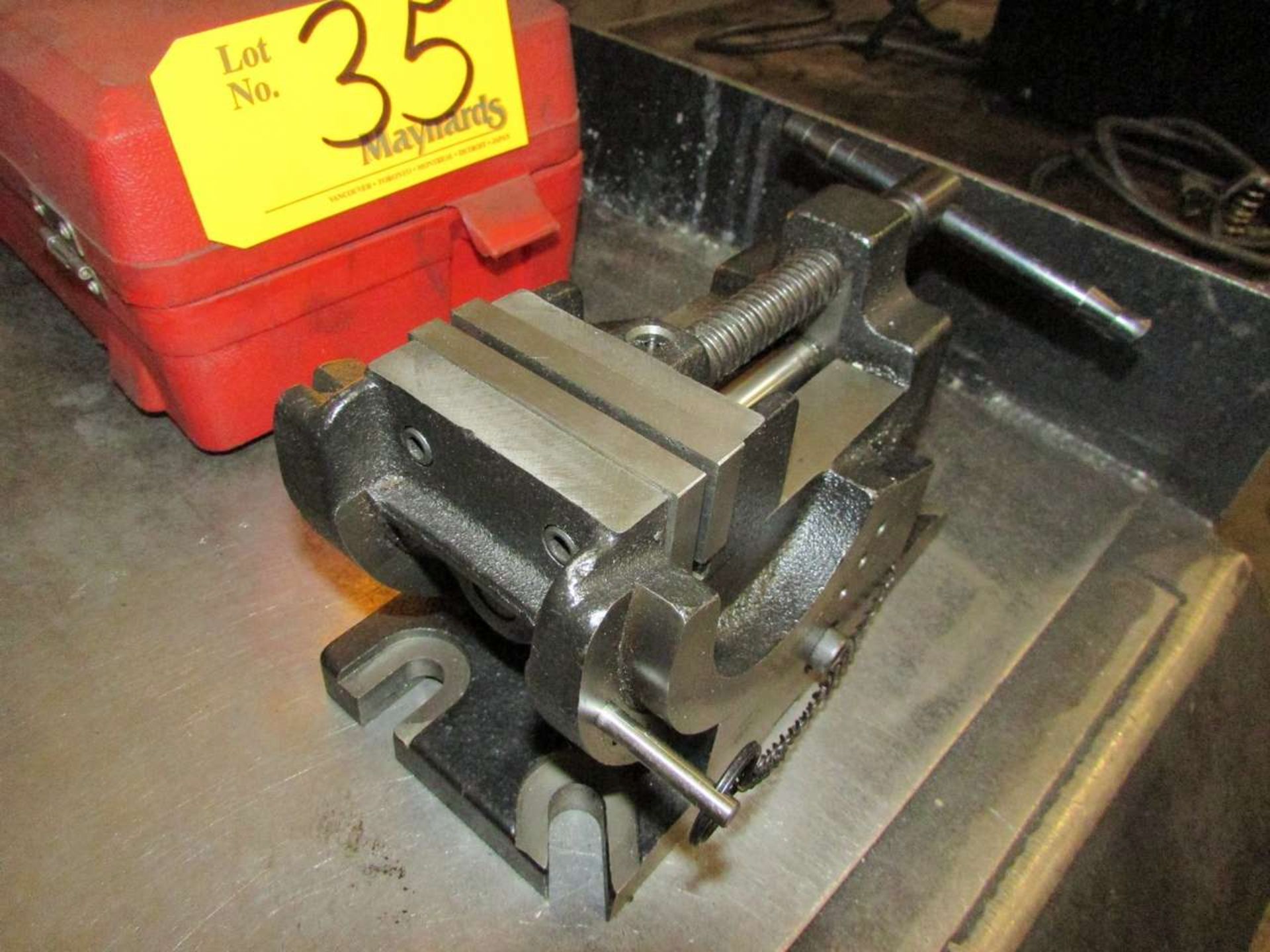 Vicro Kuei 3-1/4" Adjustable Angle Vise - Image 2 of 2