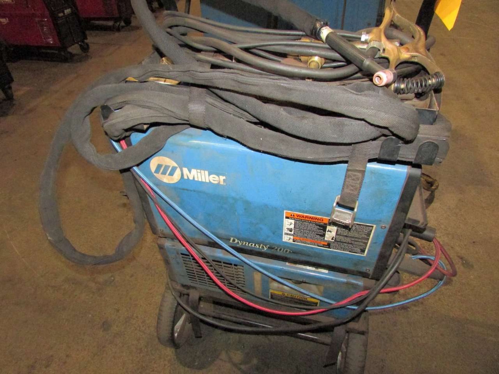 Miller Dynasty 200 Multi Process Welder - Image 4 of 5