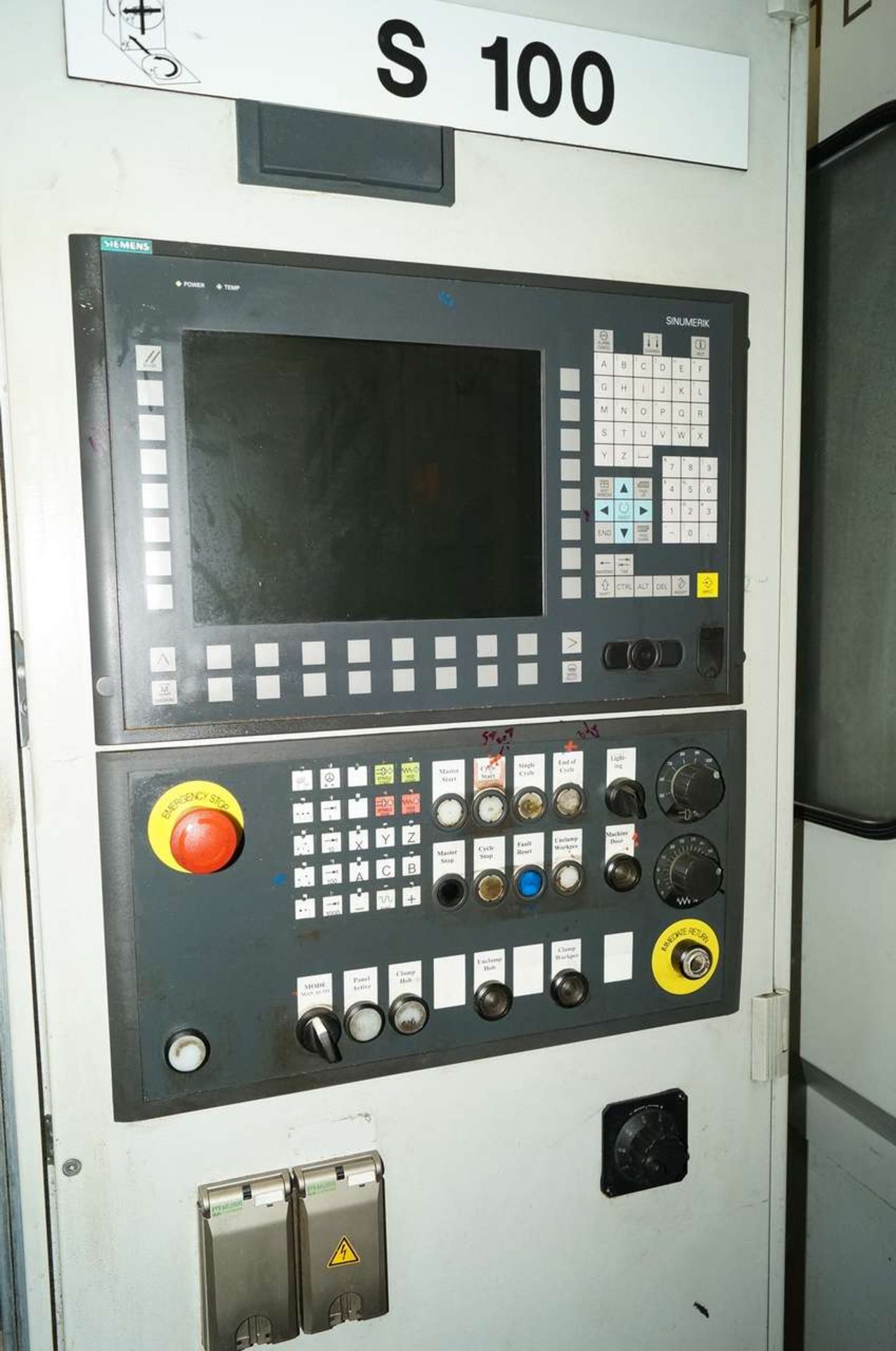 2006 Samputensil S-100 PD2 6 - Axis CNC Gear Hobber - Image 9 of 15