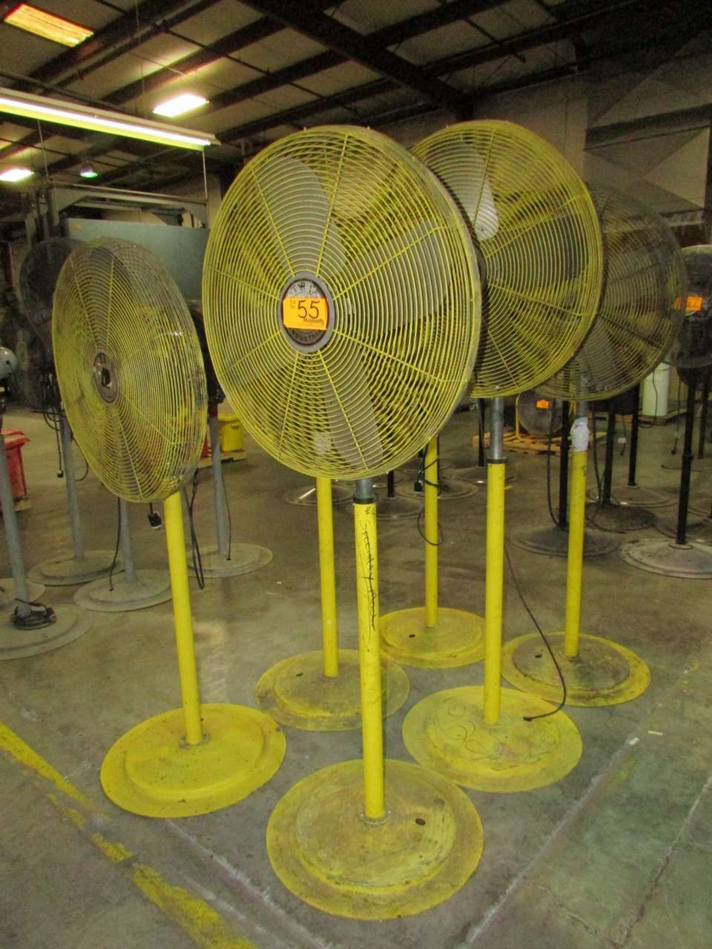 TPI Industrial HDH-30 30" Pedestal Fans