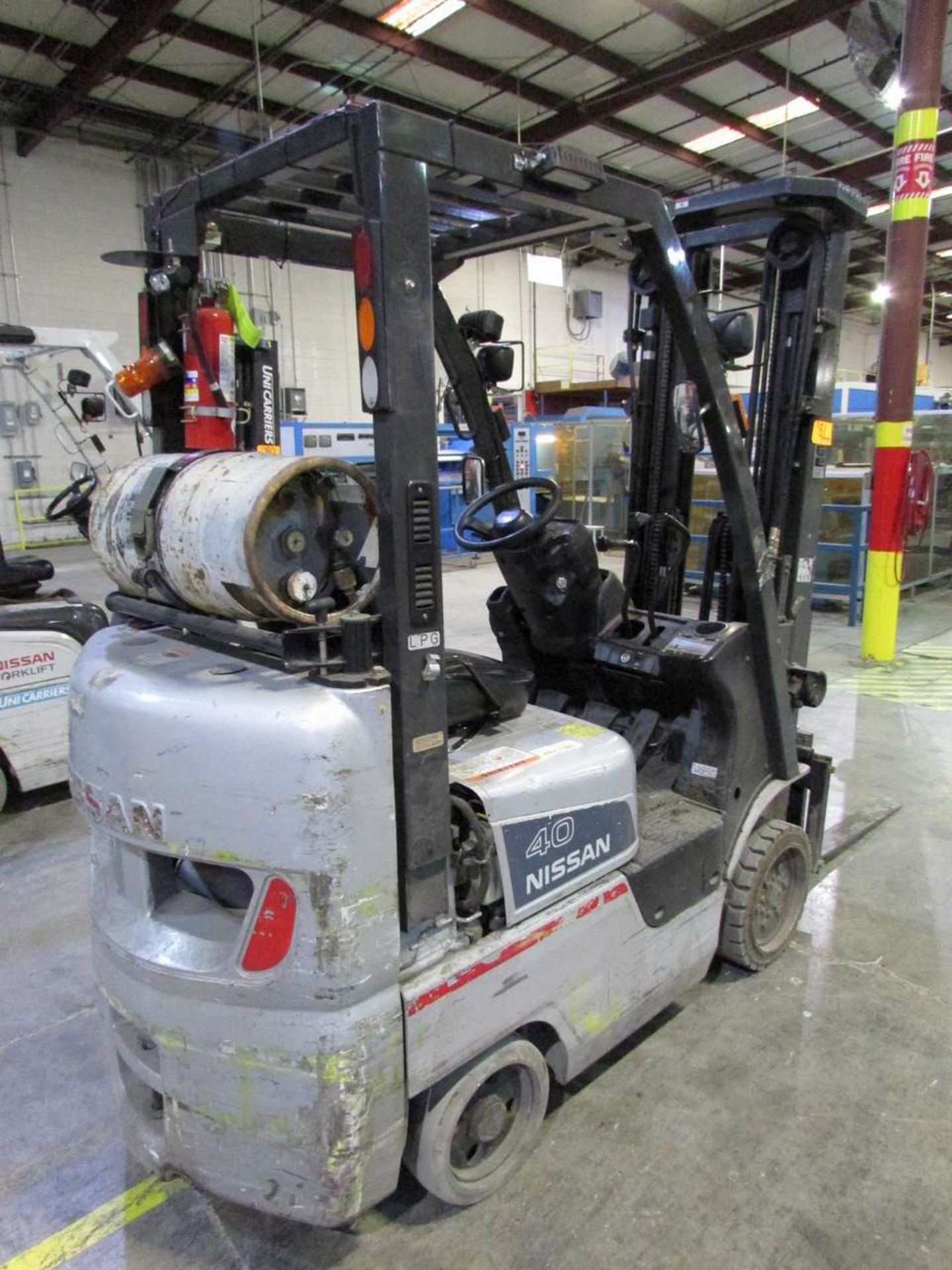 Nissan MCPL01A20LV LP Fork Truck - Image 5 of 7