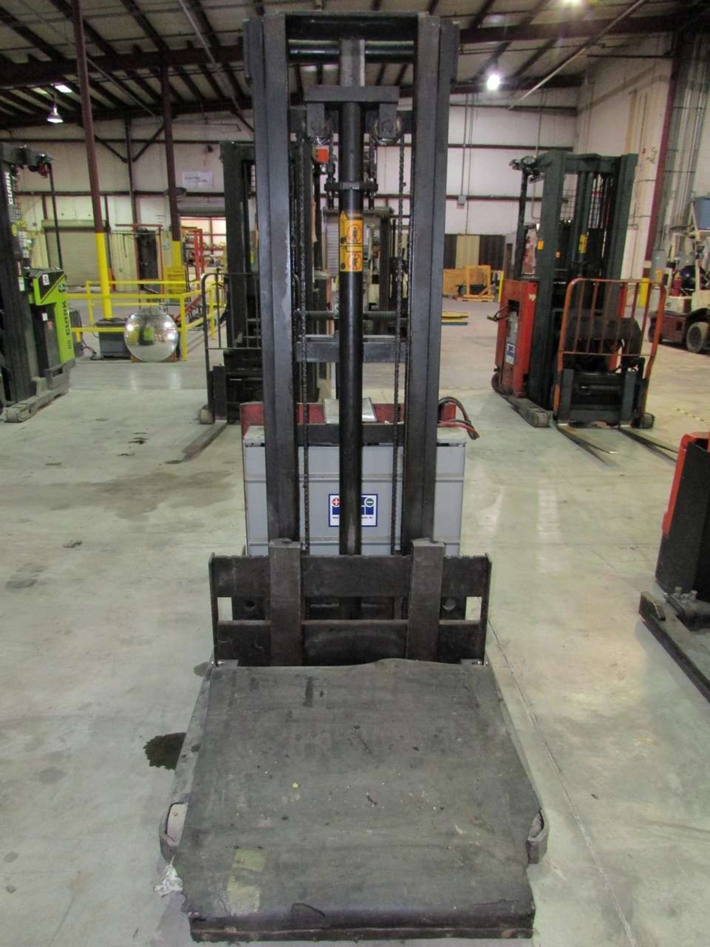 BT Prime Mover Walk-Behind 24V Electric Fork Lift - Image 3 of 7