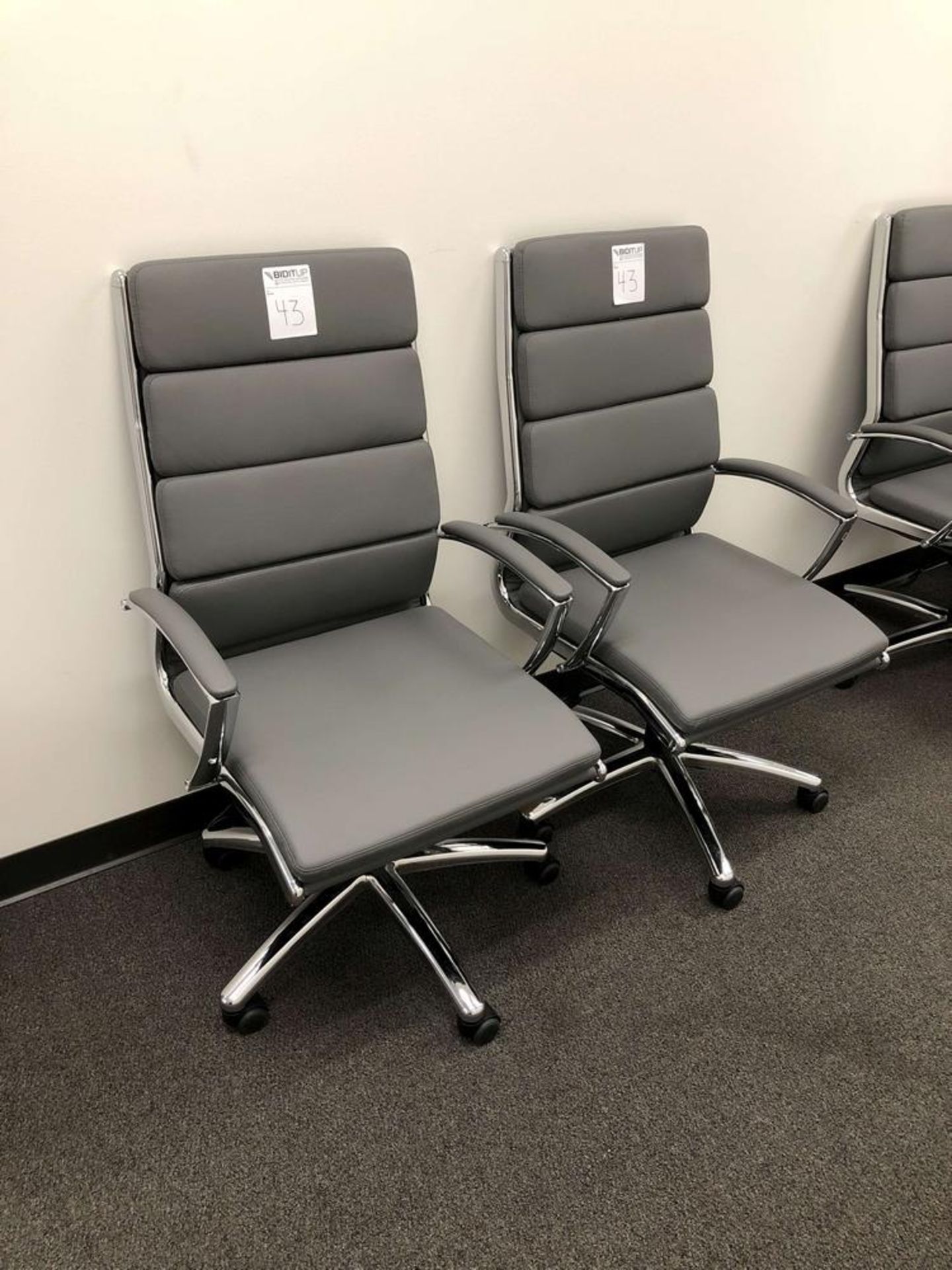 Boss CaressoftPlus High-Back Executive Office Chairs [Grey] - Image 2 of 2