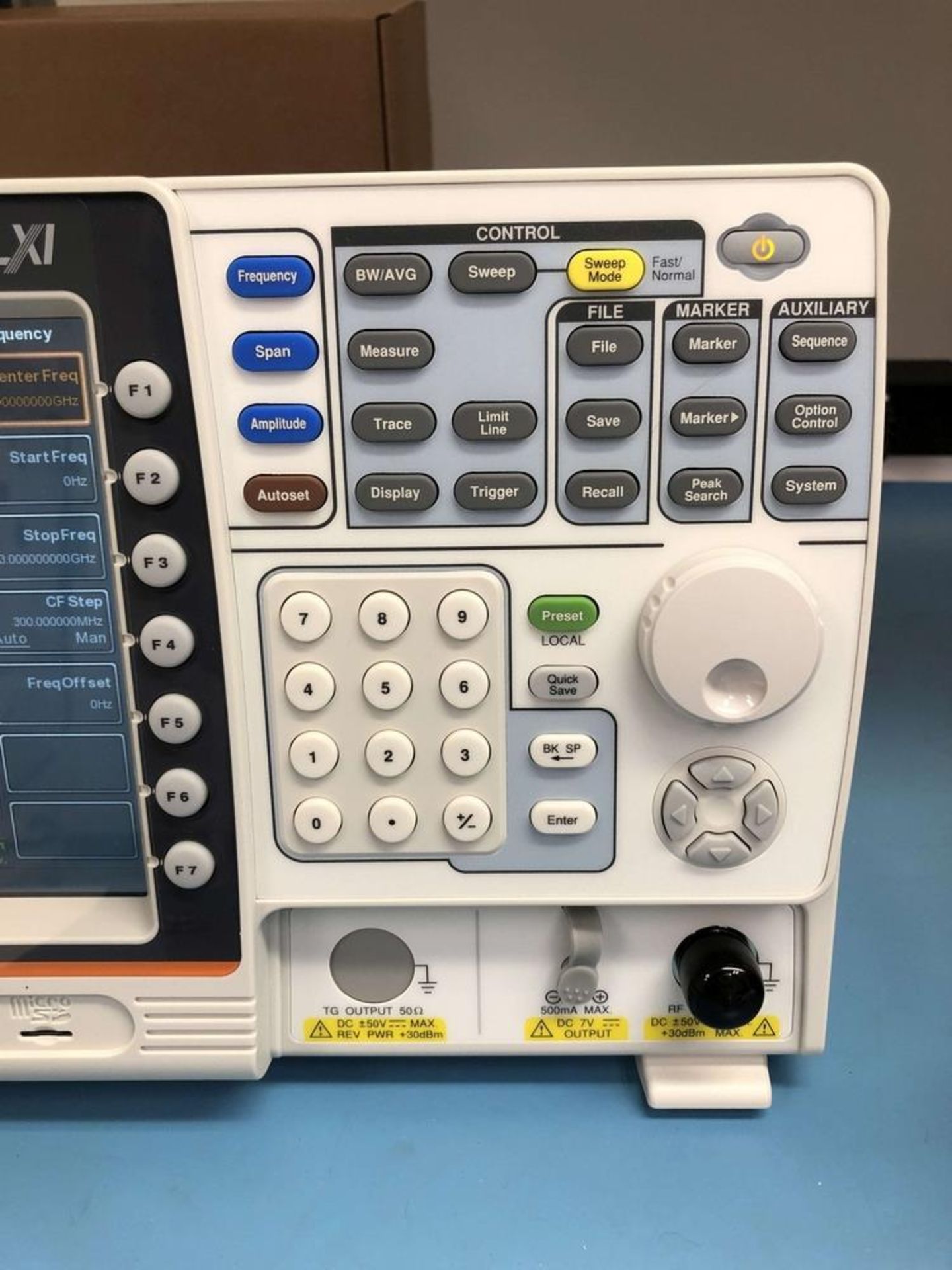 GW Instek GSP-9300B Spectrum Analyzer, 9 kHz - 3 GHz - Image 3 of 4