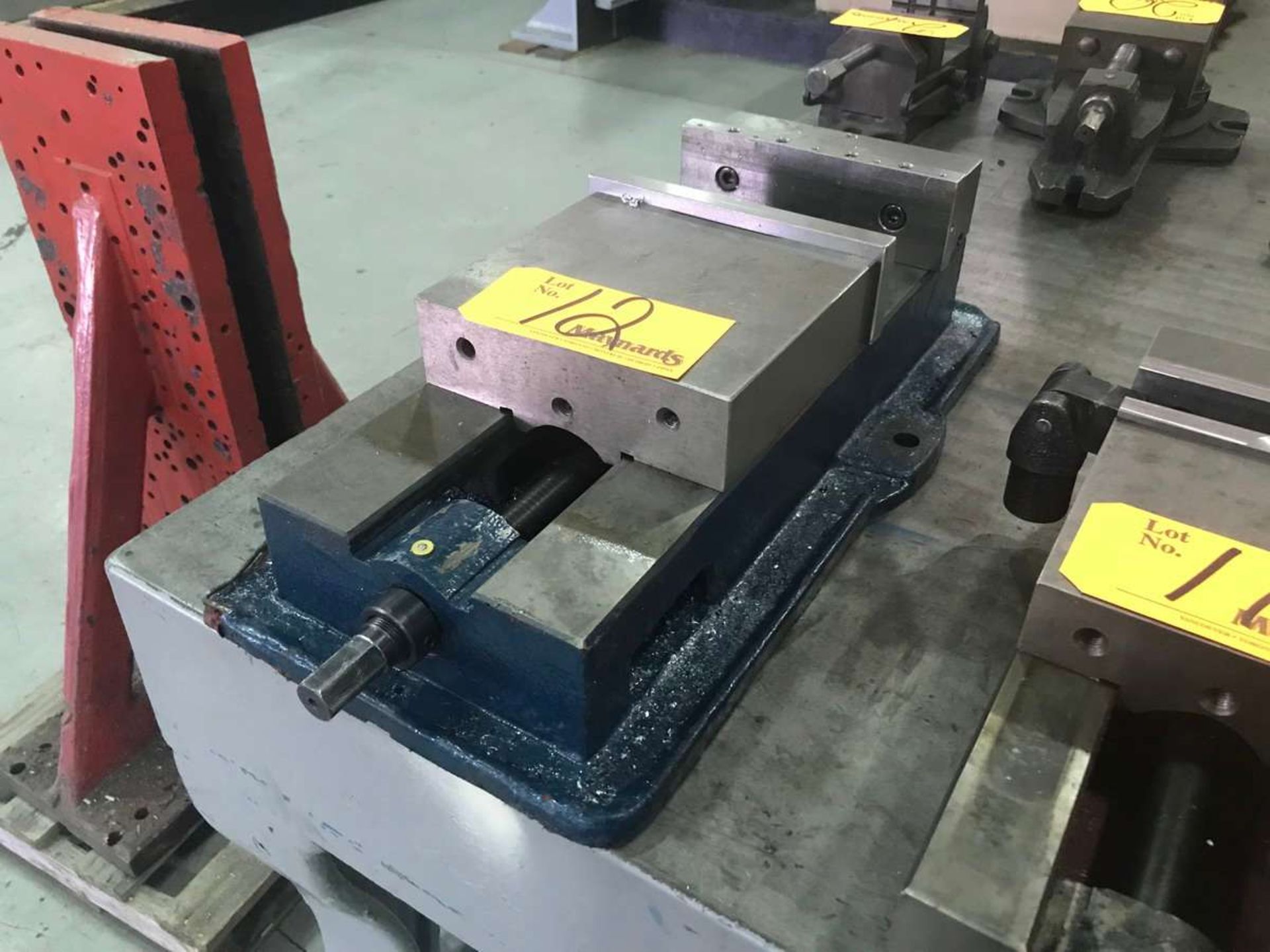 8'' Machine Vise