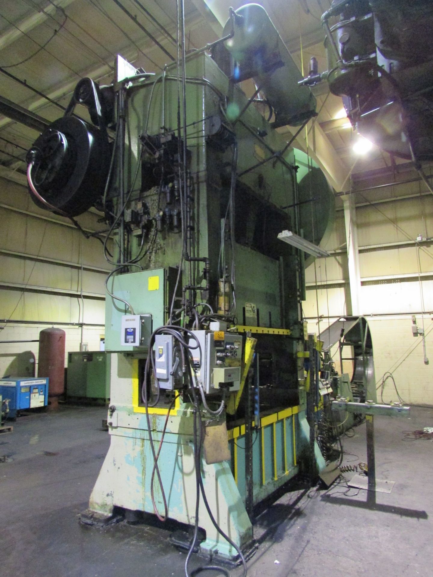 South Bend Johnson SC2-250-72-48 250-Ton Capacity Straight-Side Press