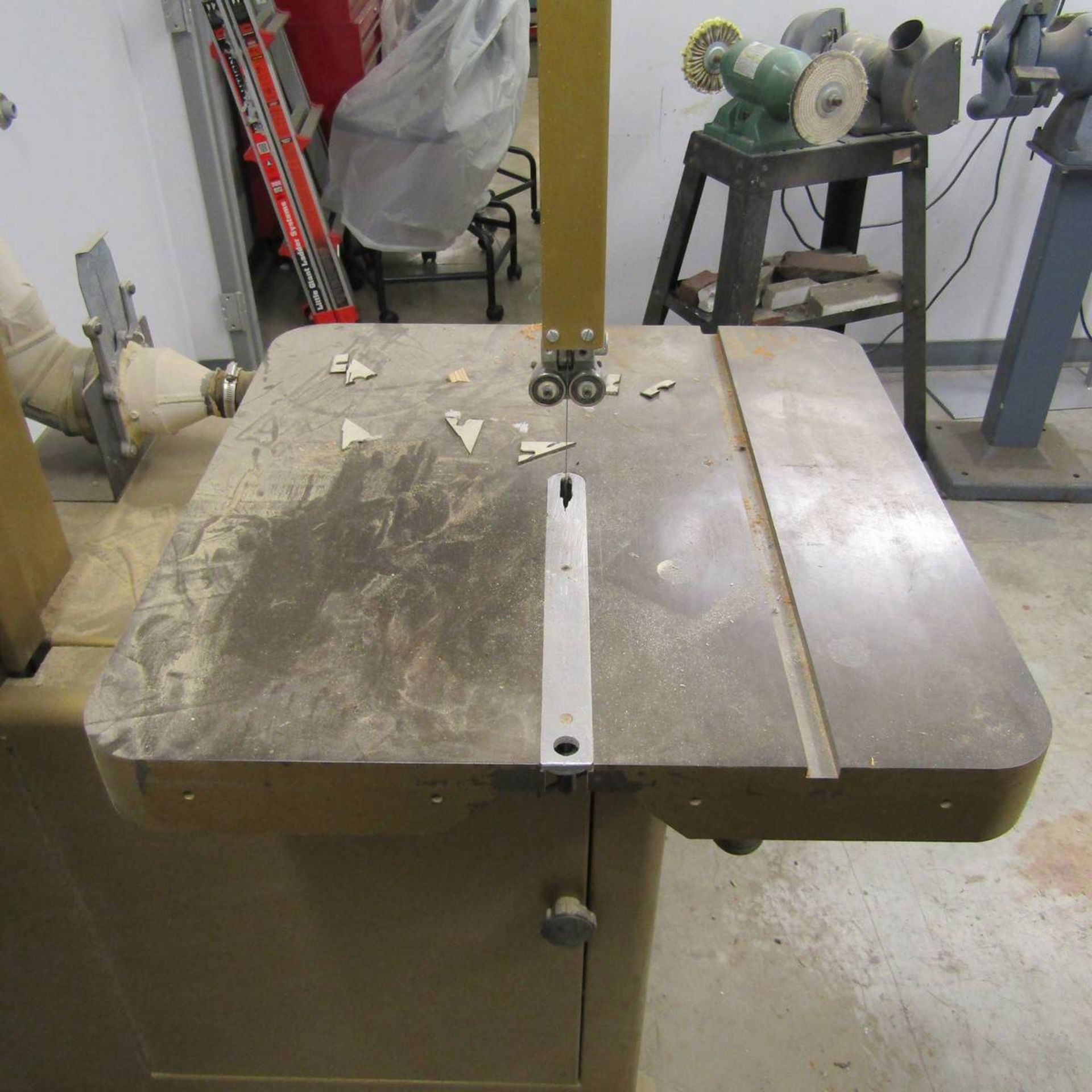 Powermatic 81 Vertical Band Saw - Image 4 of 4