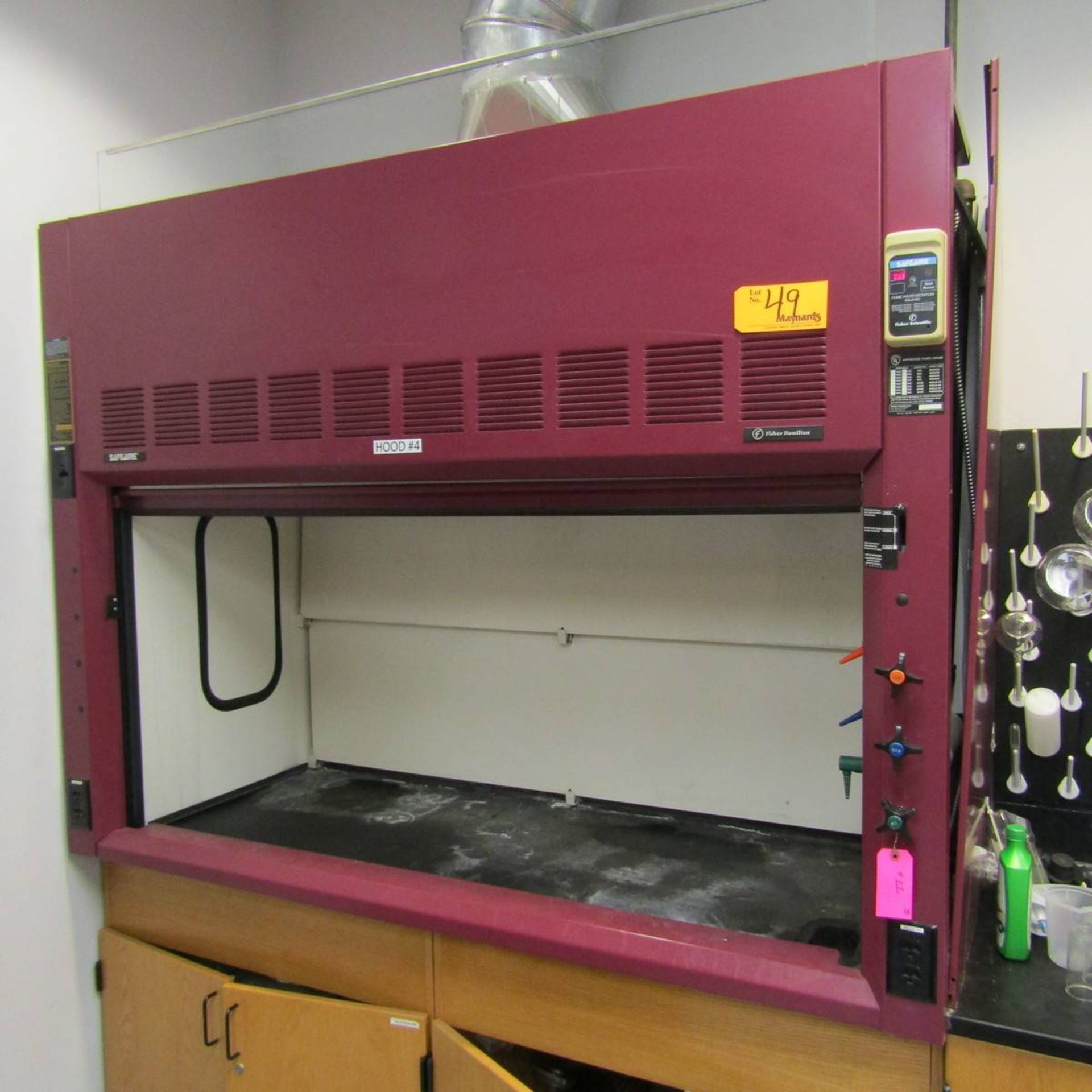 Fisher Scientific Safeaire Laboratory Fume Hood