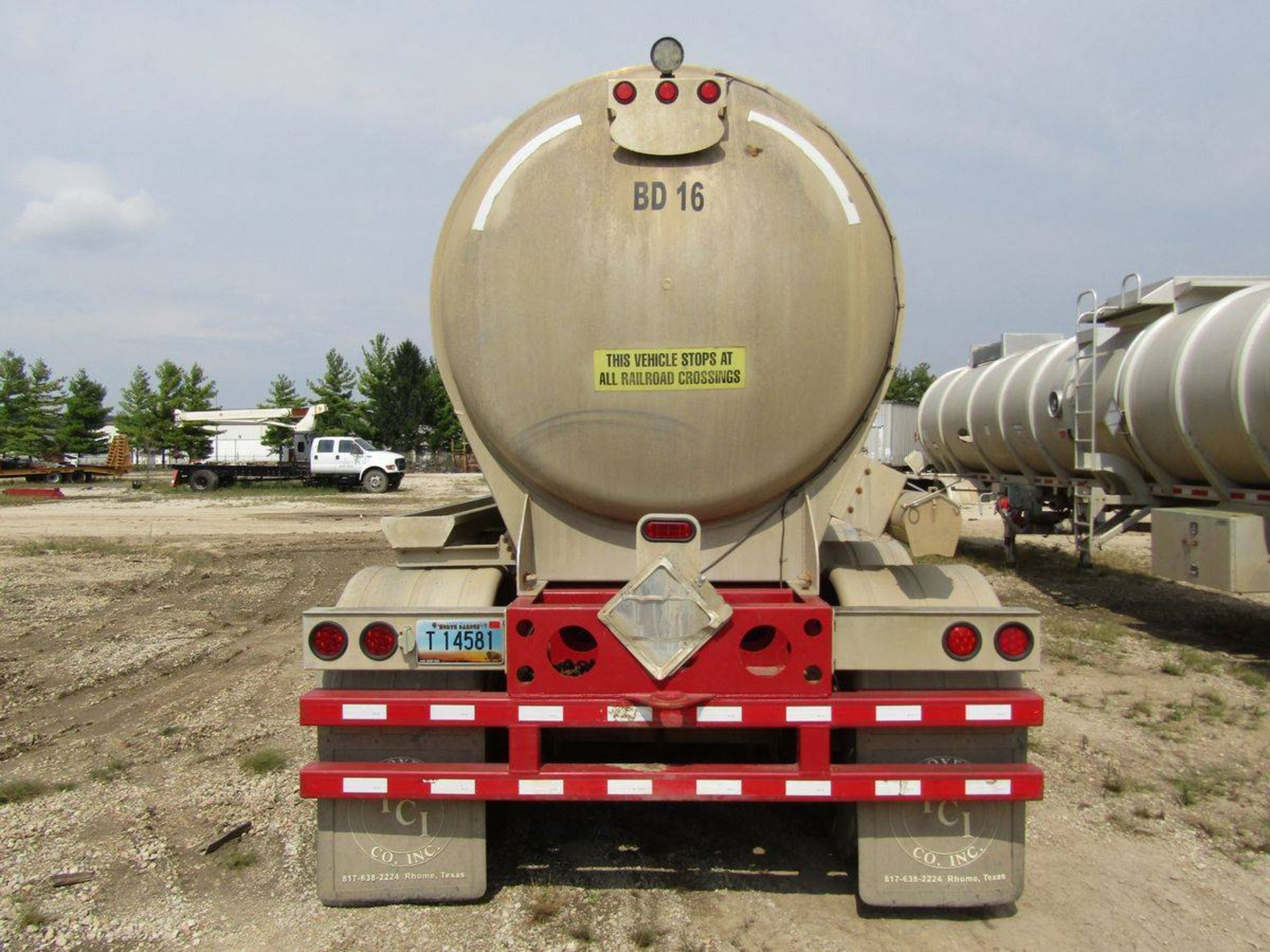 2012 Tytal Tanker Trailer - Image 4 of 12