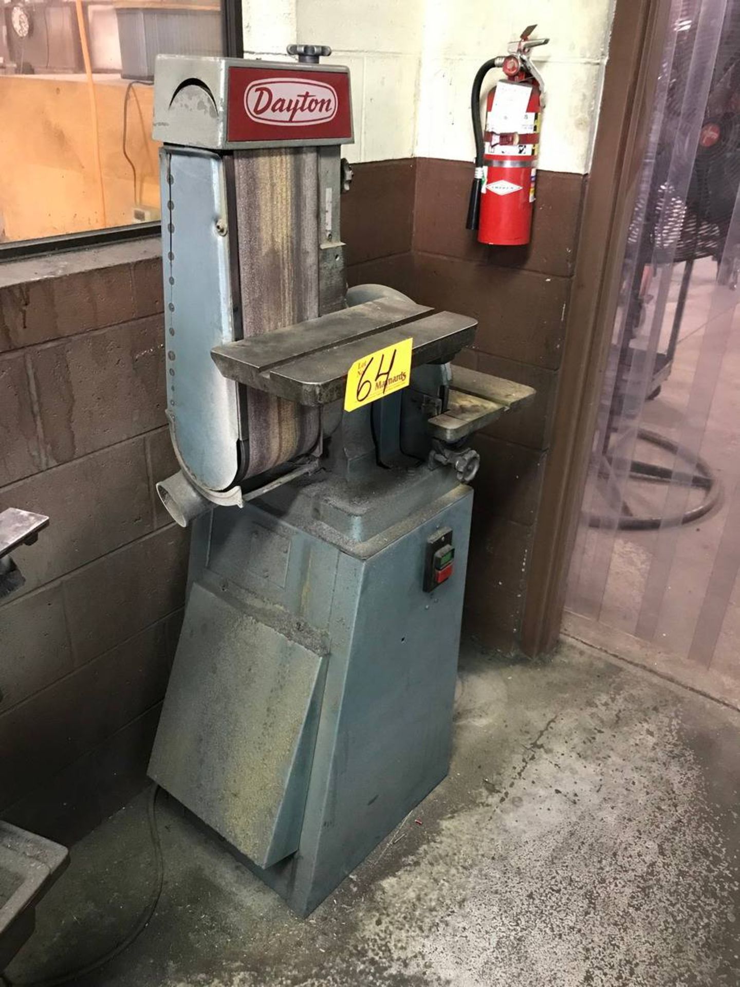 Dayton Disk Grinder/ Belt Sander - Image 3 of 3