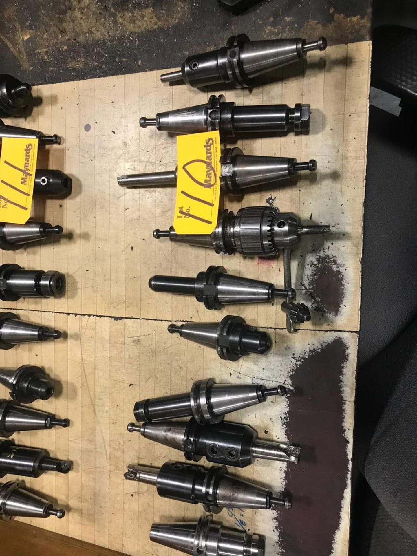 (10) 40 Cat Tool Holders