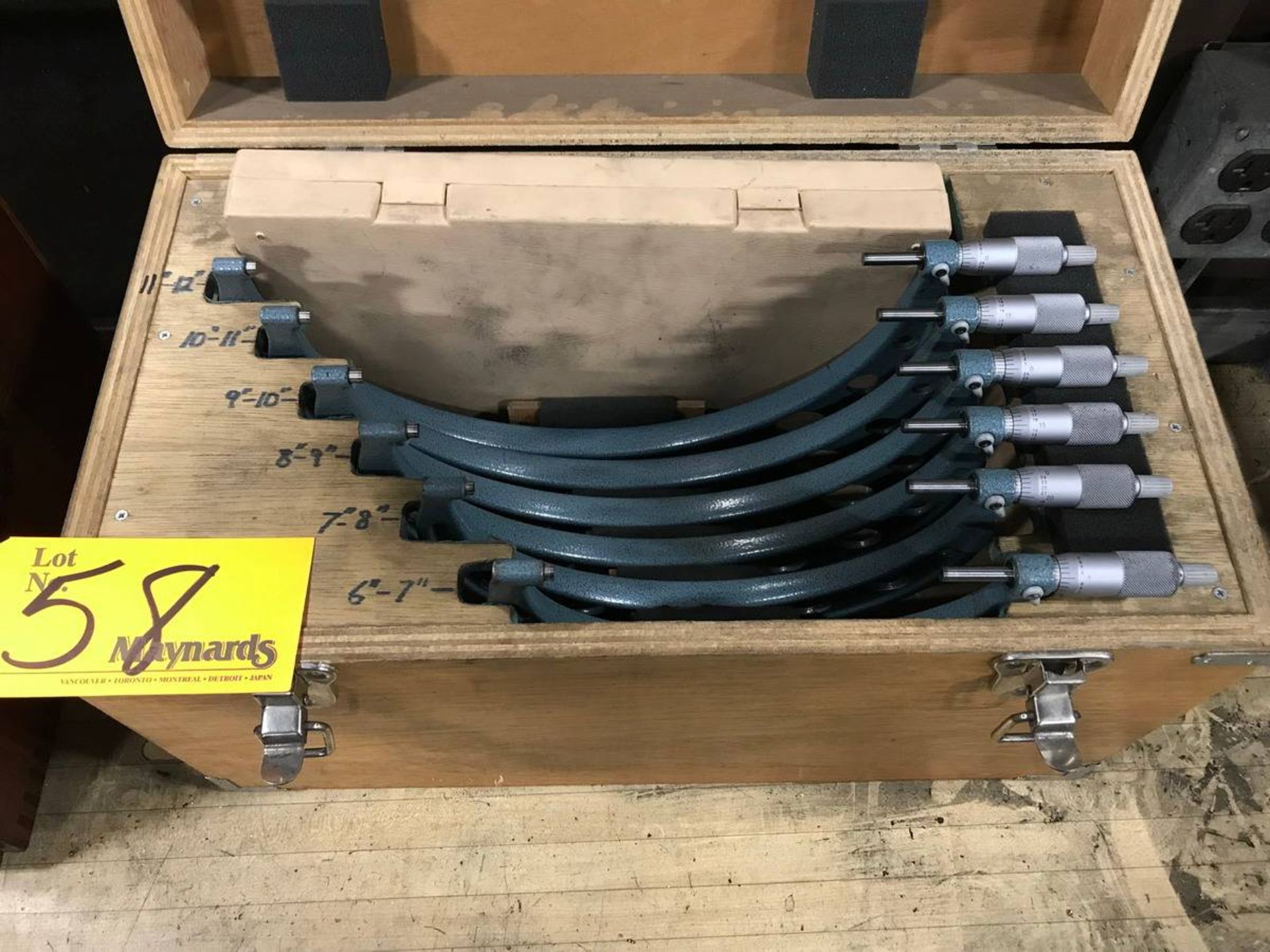 Set Of Micrometer Calipers - Image 2 of 2