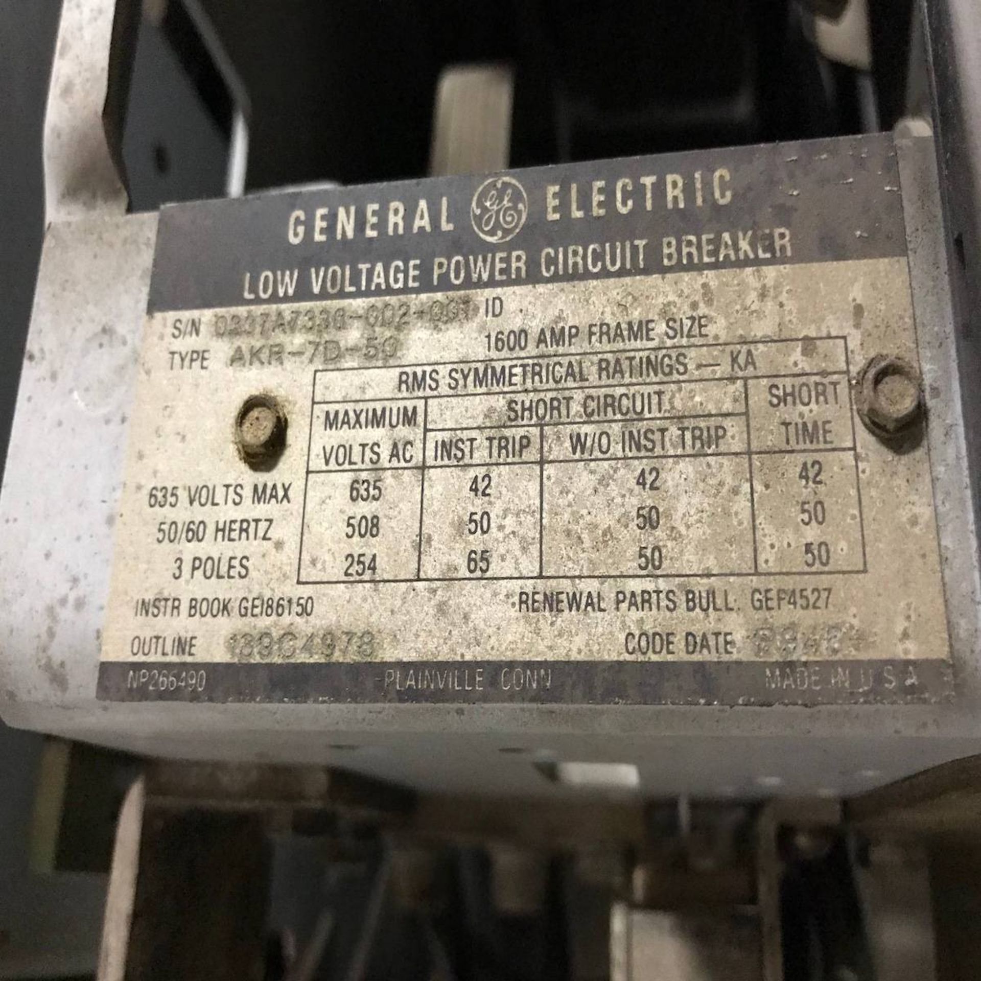 General Electric AKR-7D-75 Low Voltage Power Circuit Breaker - Image 3 of 5