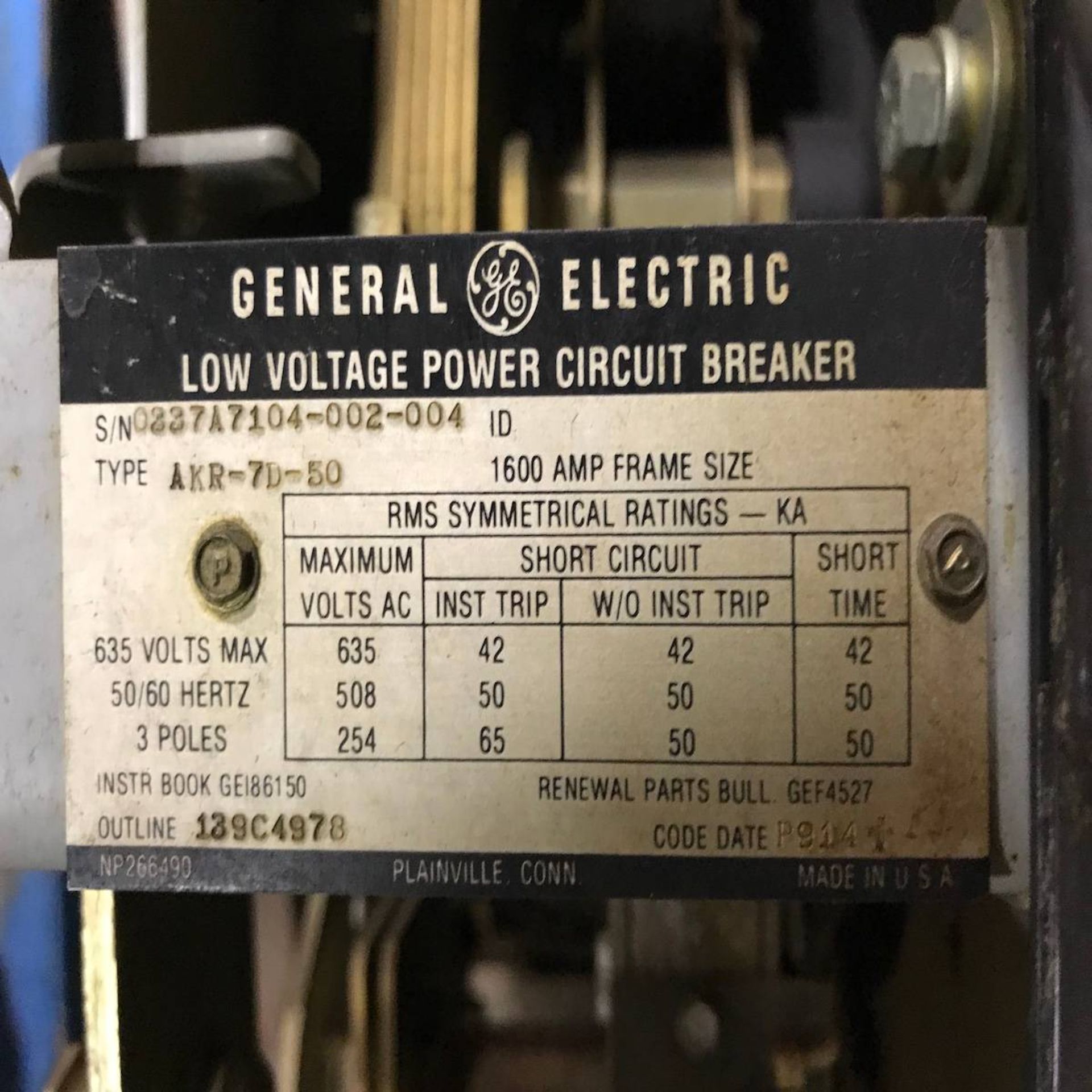 General Electric AKR-7D-75 Low Voltage Power Circuit Breaker - Image 2 of 5