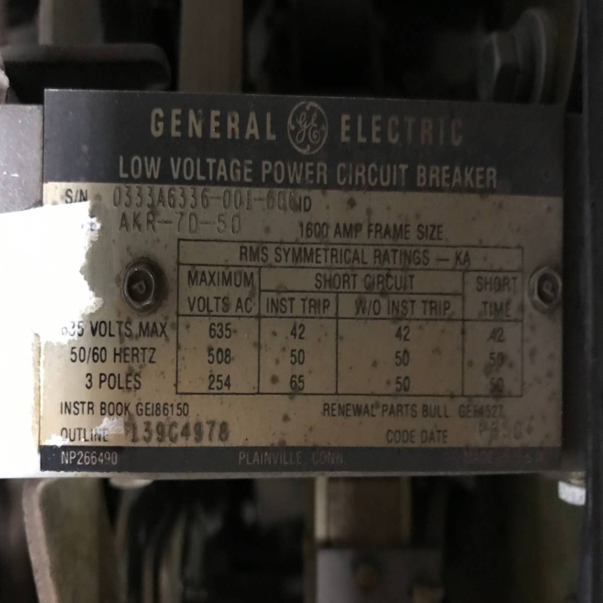 General Electric AKR-7D-75 Low Voltage Power Circuit Breaker - Image 4 of 5