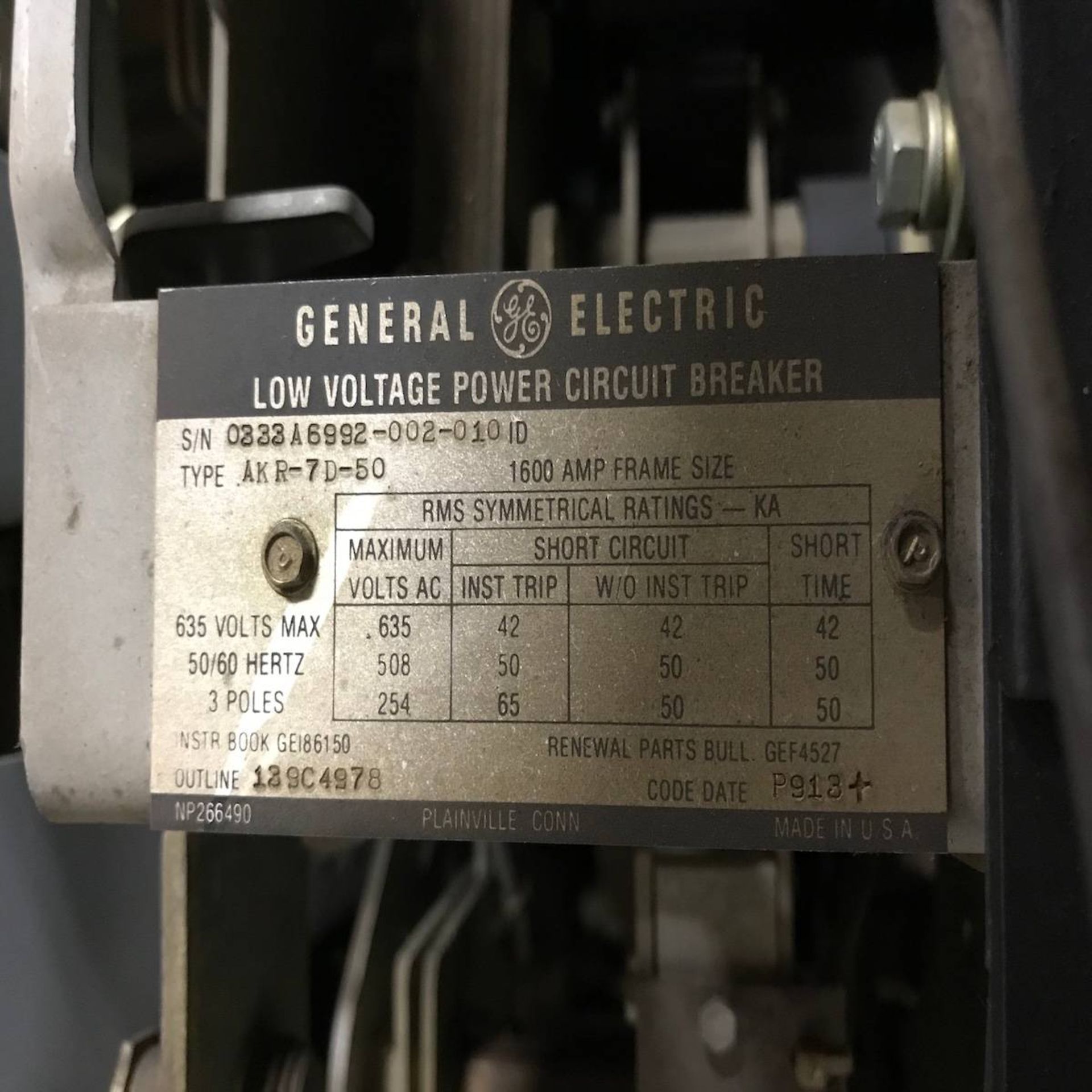 General Electric AKR-7D-75 Low Voltage Power Circuit Breaker - Image 3 of 5