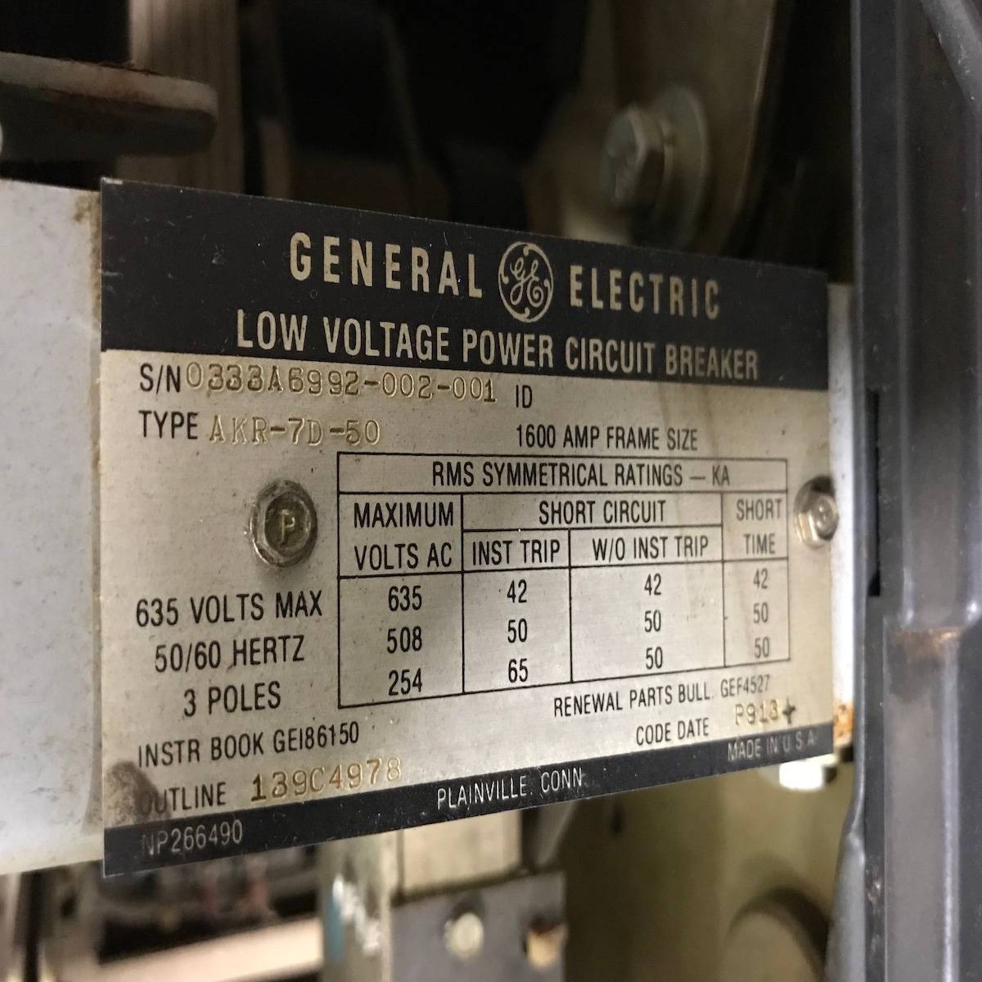 General Electric AKR-7D-75 Low Voltage Power Circuit Breaker - Image 5 of 6