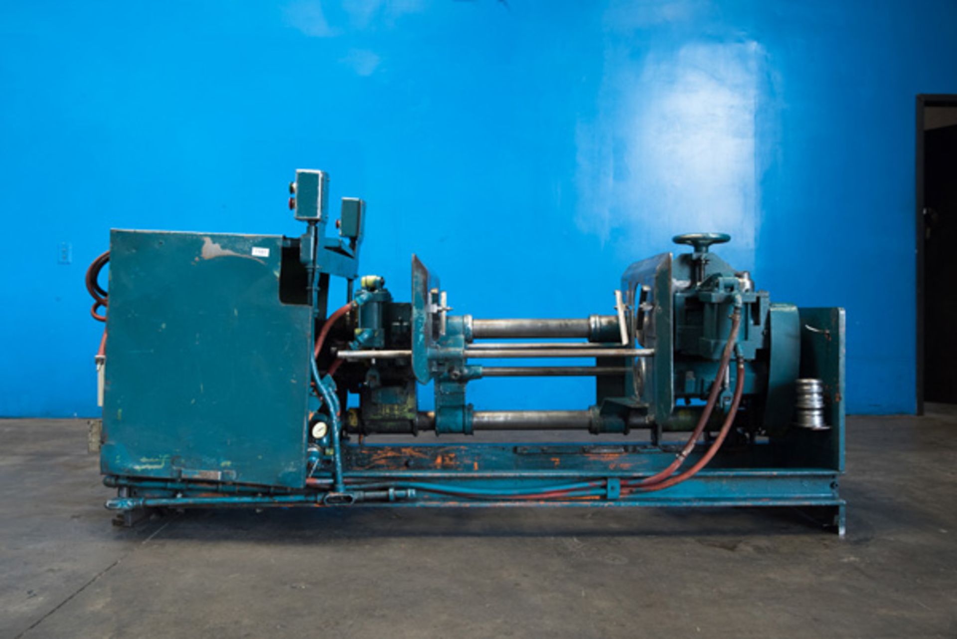 Dual End Can Bead Flanging Machine, Located In: Huntington Park, CA - 7181