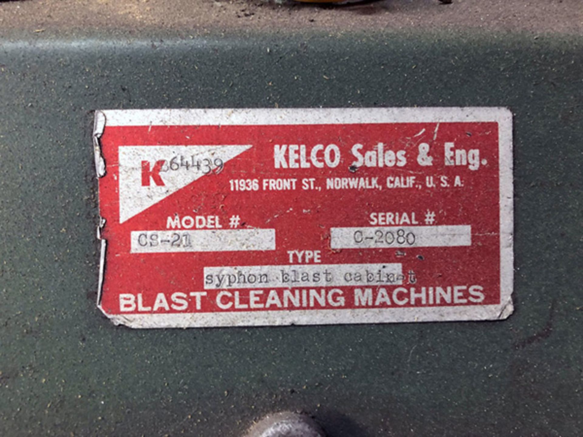 Kelco Syphon Type Blast Cabinet | 24" x 14" x 18", Located In: Huntington Park, CA - 8597HP - Image 4 of 4