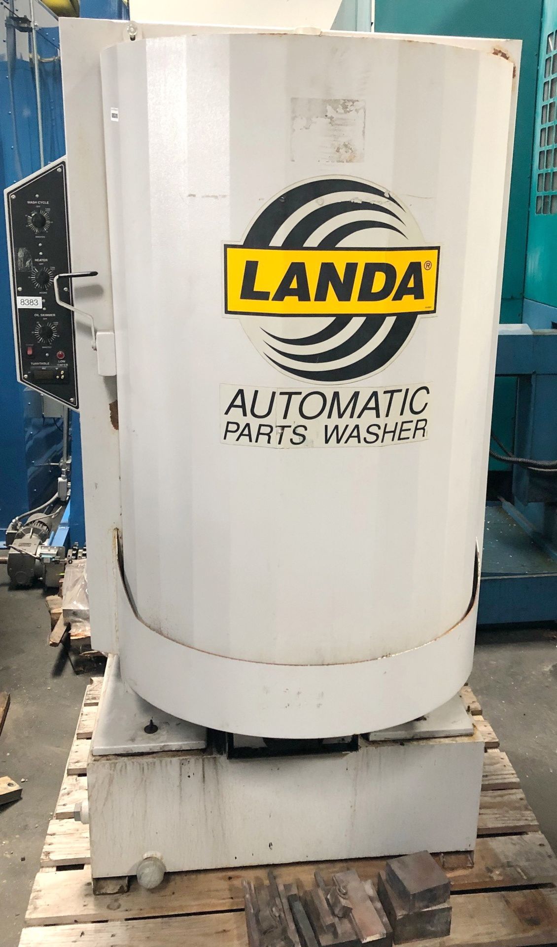 2009 Landa Front Loading Heated Parts Washer | 28" x 40", Located In: Huntington Park, CA - 8383HP - Image 5 of 12