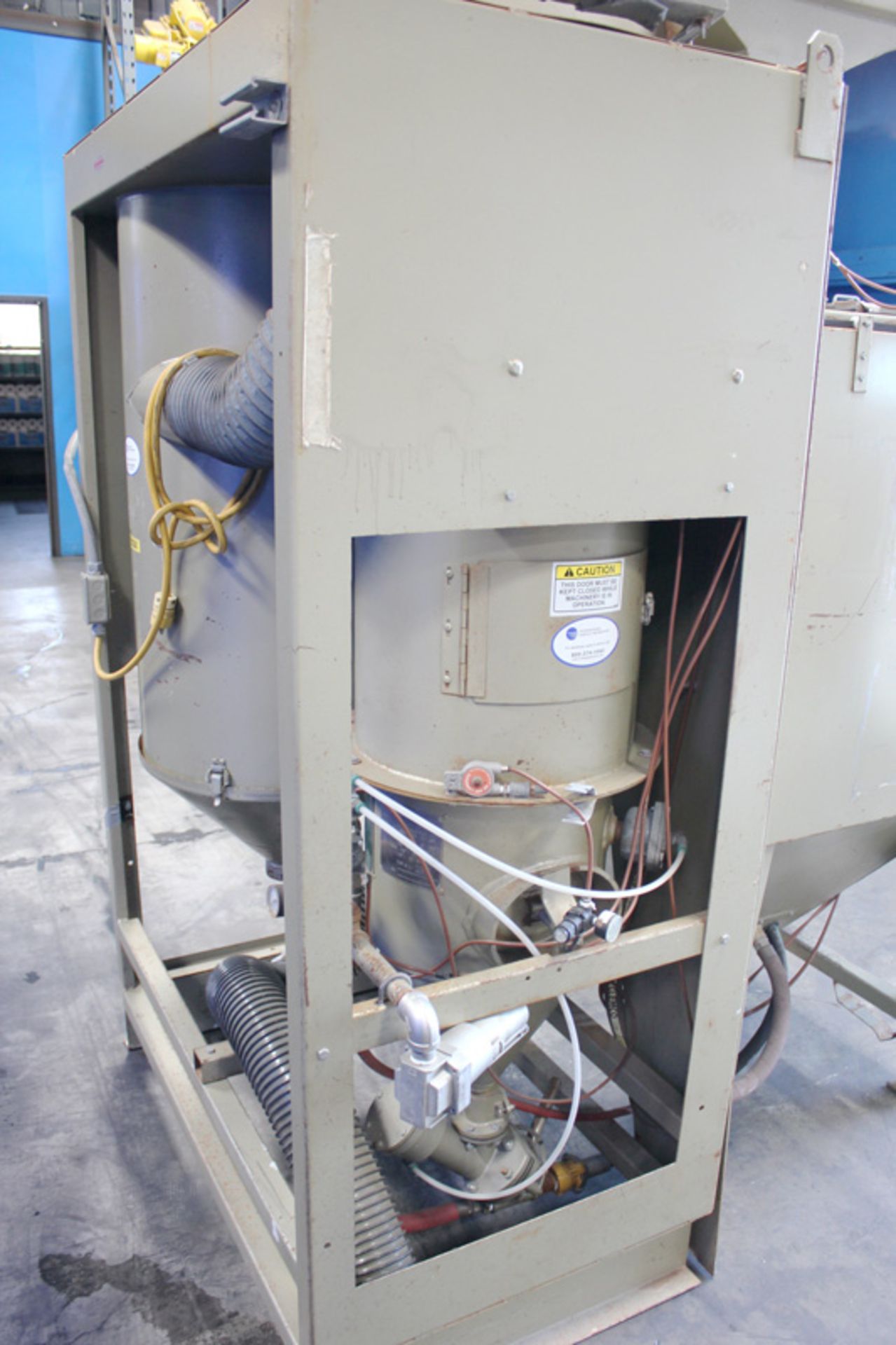 2007 Clemco Pressure Type Blast Cabinet With Dust Collector | 36" x 35" x 37", Located In: - Image 6 of 16