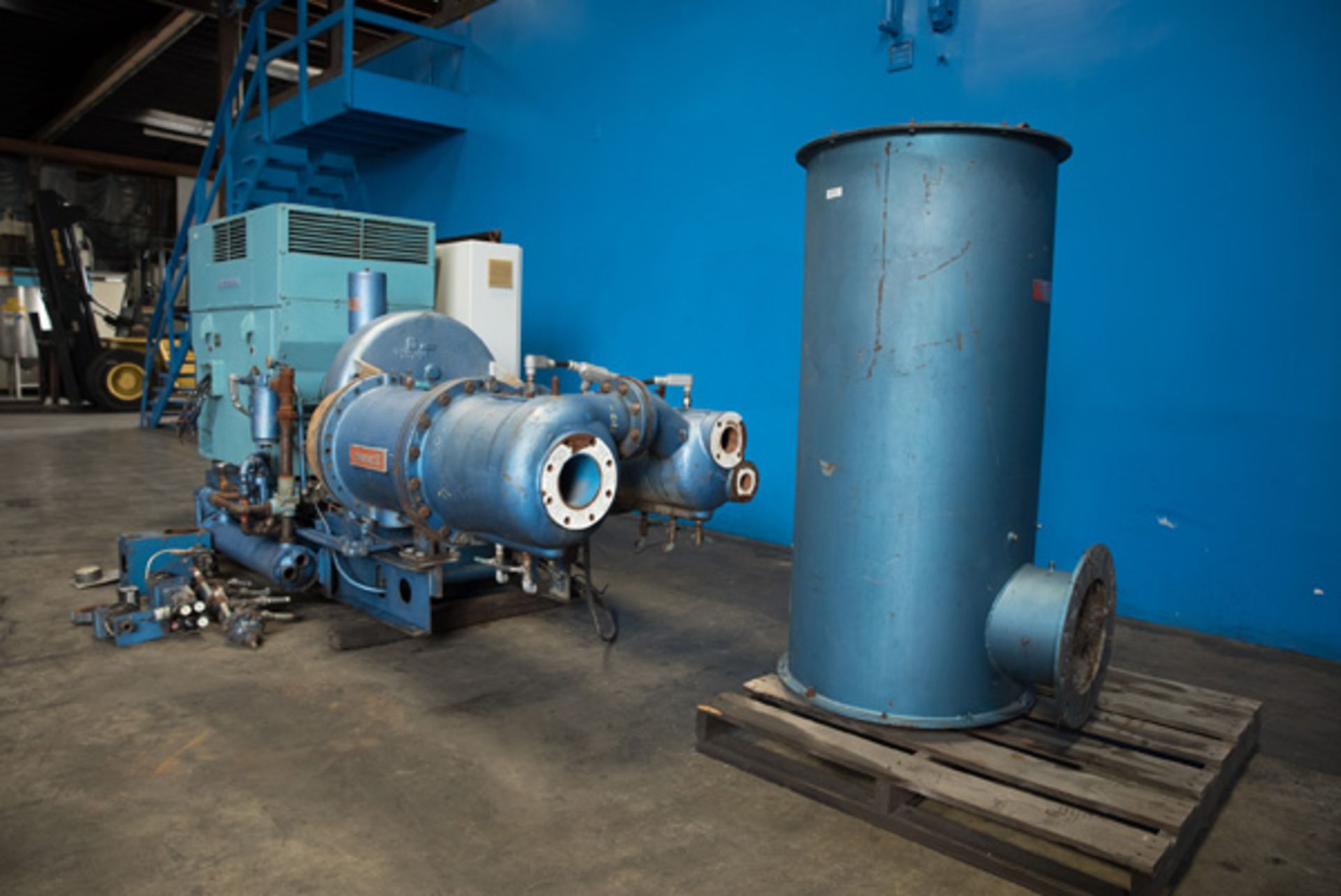 Ingersoll Rand Centac II Centrifugal Air Compressor | 2,500 CFM, Located In: Huntington Park, CA - - Image 2 of 16