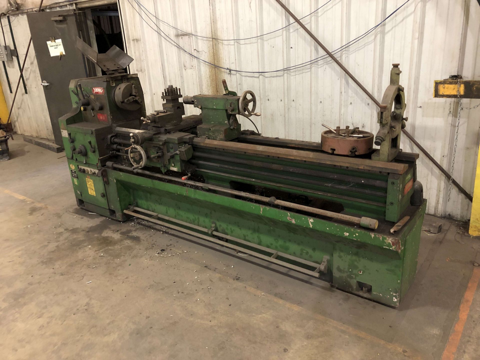 Yang 22" x 78" Lathe (1994), Model YANG-56200G, 2-1/4" Spindle Bore, 25 to 1500 RPM, 10" 3-Jaw - Image 2 of 5