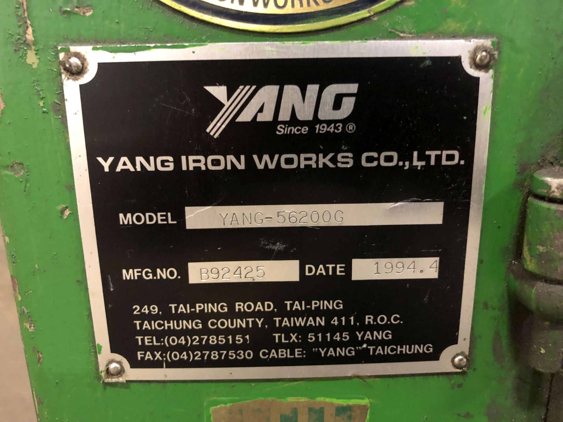 Yang 22" x 78" Lathe (1994), Model YANG-56200G, 2-1/4" Spindle Bore, 25 to 1500 RPM, 10" 3-Jaw - Image 5 of 5