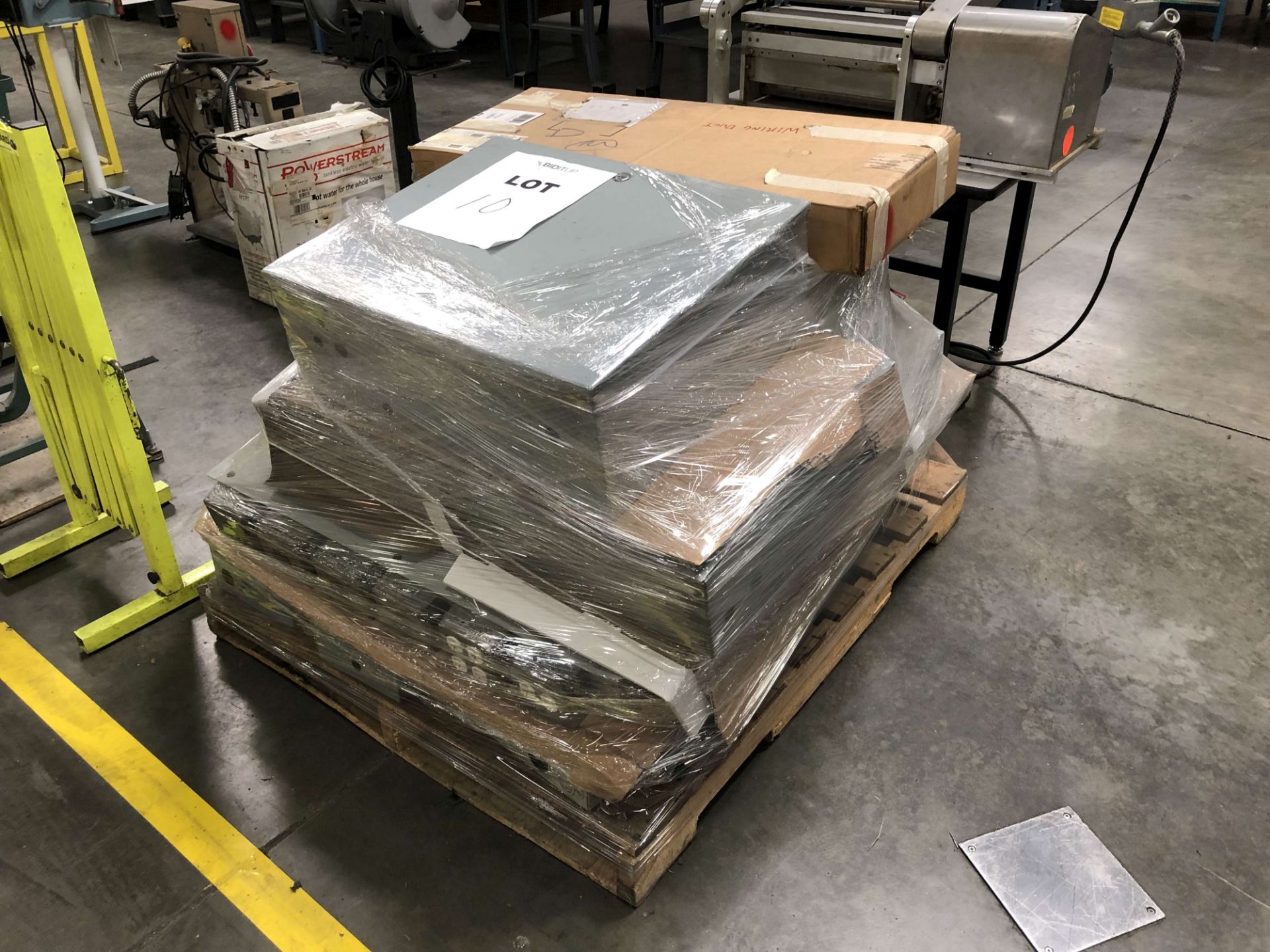Pallet Consisting of Misc. Electrical Items