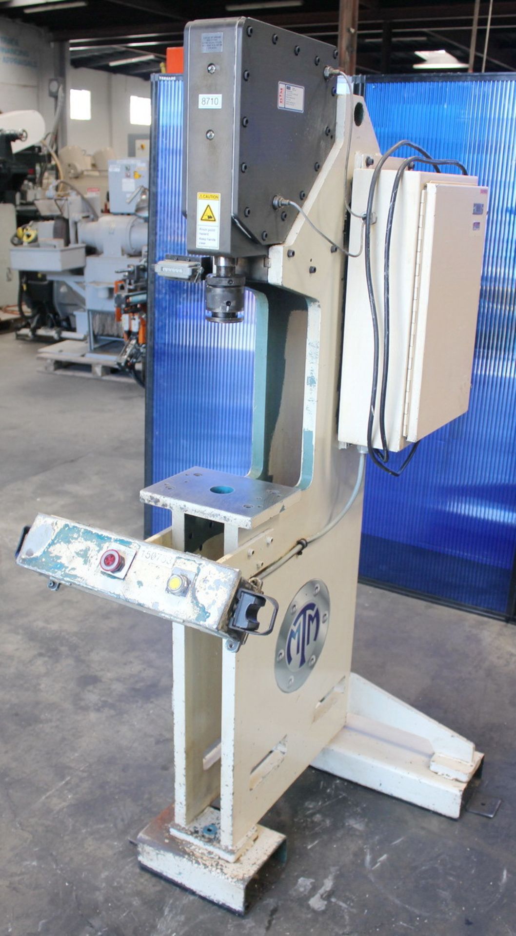 BTM Pneumatic Toggle Punch Press | 10 Ton, Mdl: P-10-HX4.50 TE175-PRRR-PRER - Located In: Huntington