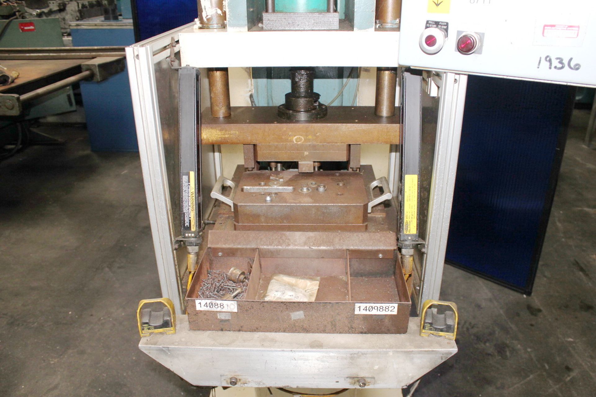 1997 Tox Pneumatic Toggle Punch Press | 30 Ton, Mdl: PCF-30 - Located In: Huntington Park, CA - - Image 7 of 15