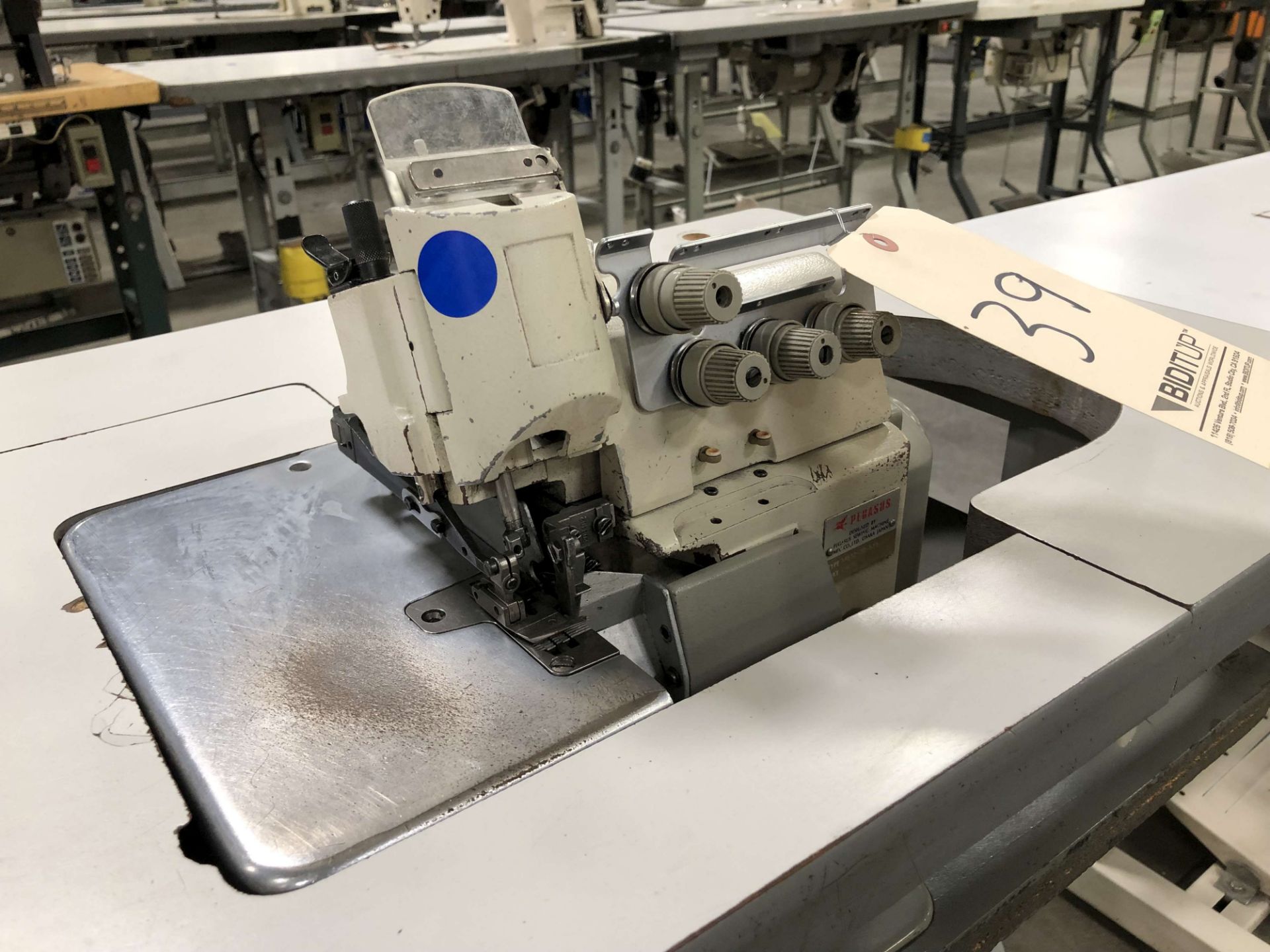 Pegasus Overlock Sewing Machine, Type: M632-70-5X5 - Image 2 of 4