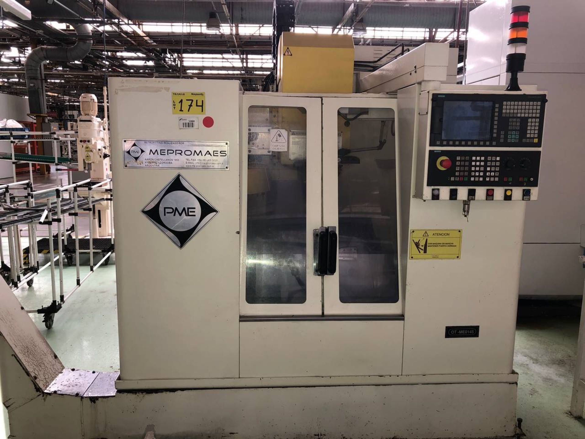 Cincinnati Milacron OT-ME0145 CNC Vertical Machining Center - Bild 4 aus 8