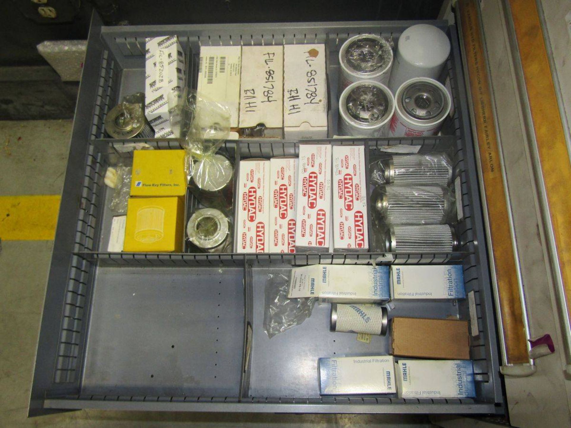 Stanley Vidmar 9-Drawer Heavy Duty Parts Cabinet - Image 9 of 10