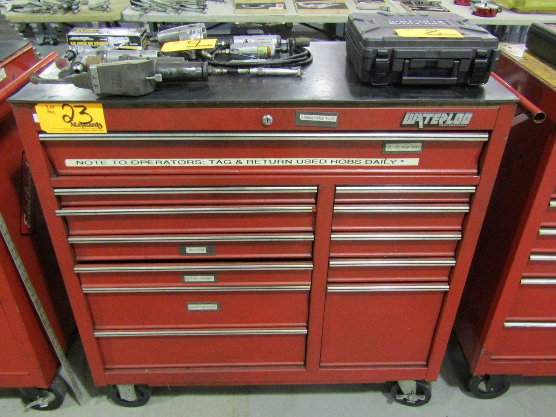 Waterloo 12-Drawer Rolling Toolbox