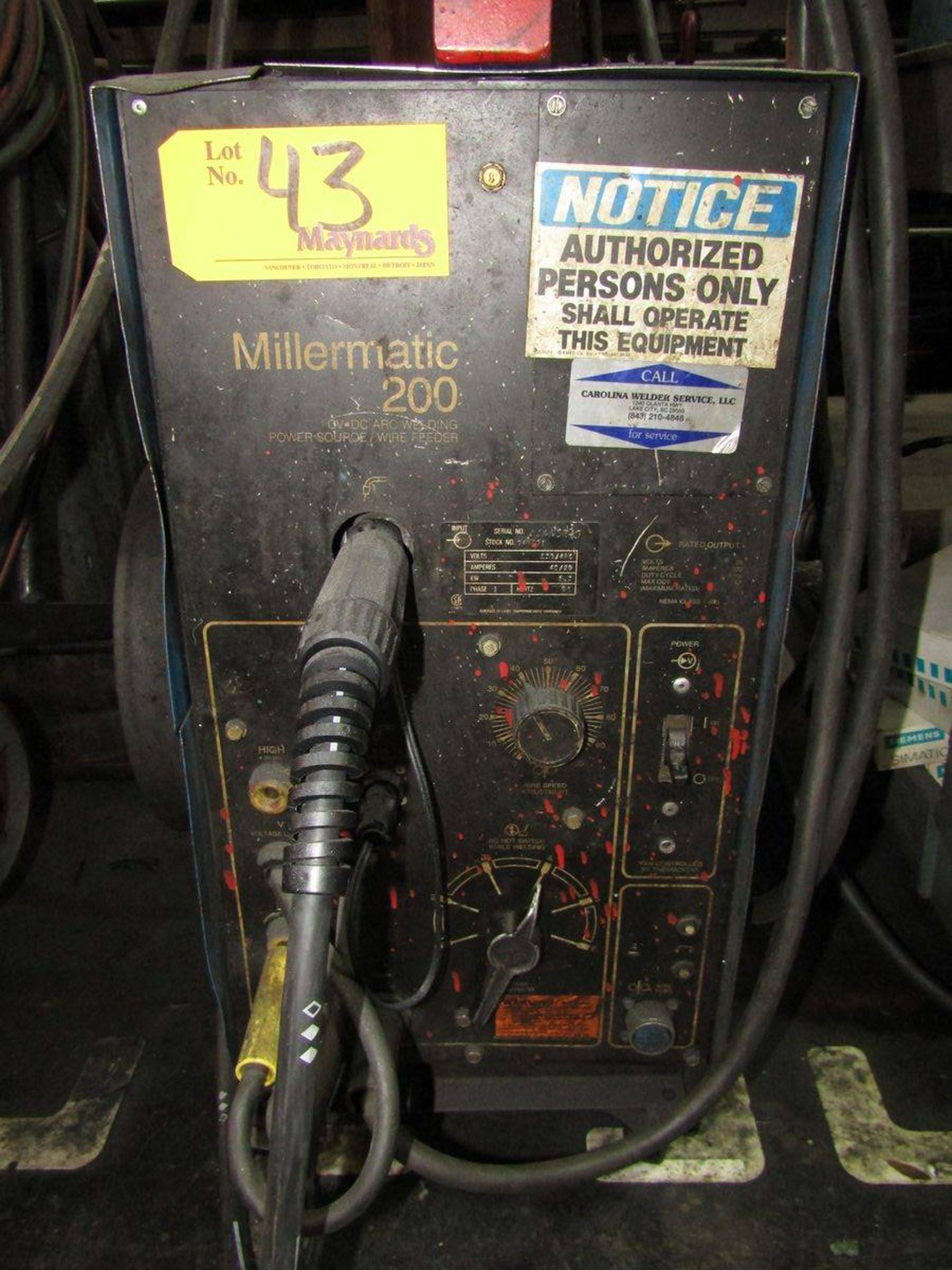 Miller Millermatic 200 CV-DC Arc Wedling Power Source w/ Built-In Wire Feeder - Image 3 of 7