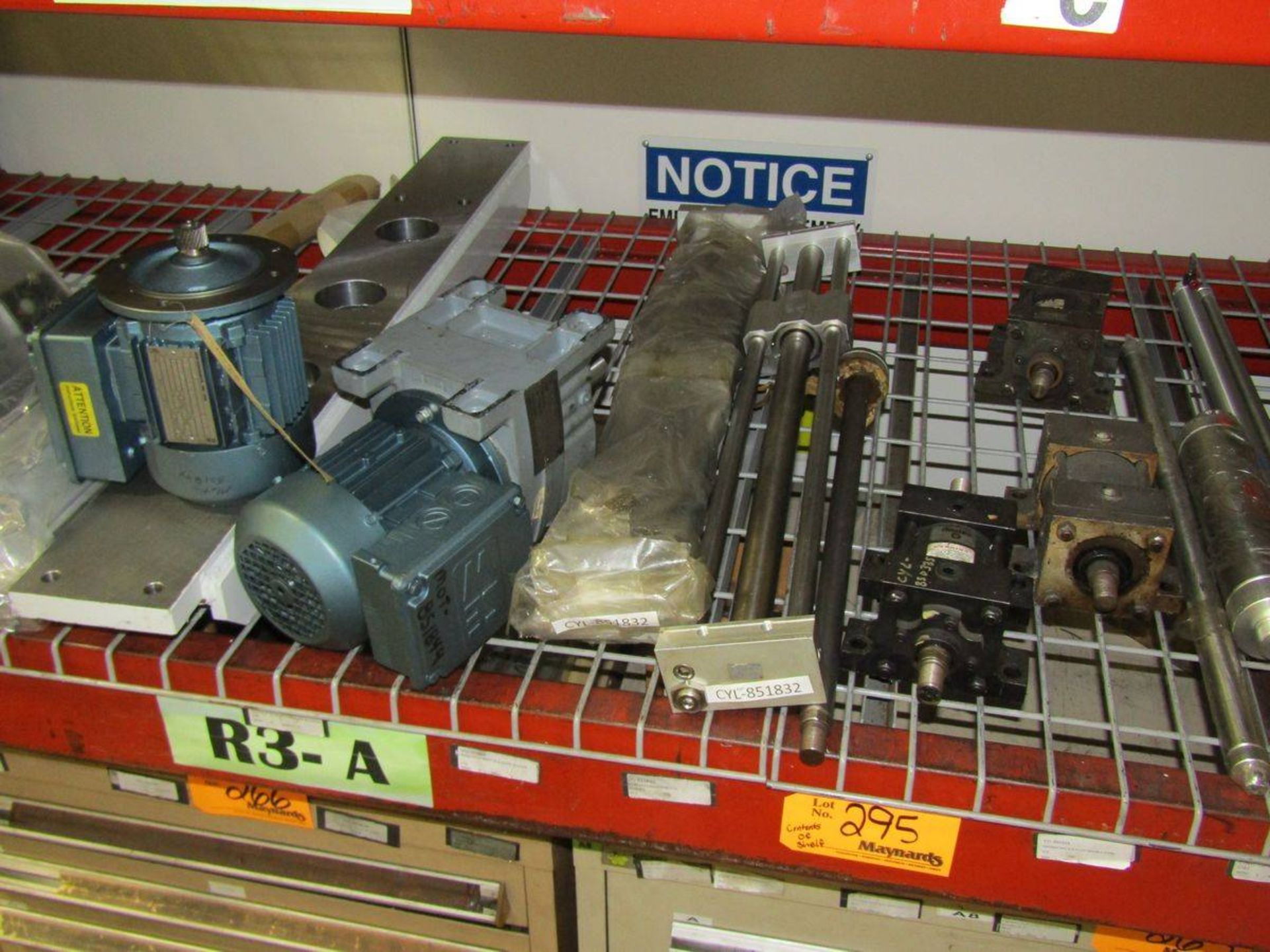 Lot of Assorted Spare Parts - Image 9 of 13