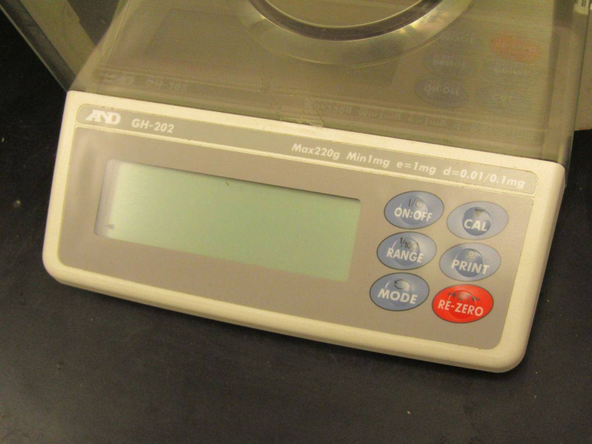 A&D Company Ltd. GH-202 Digital Lab Balance - Image 3 of 3